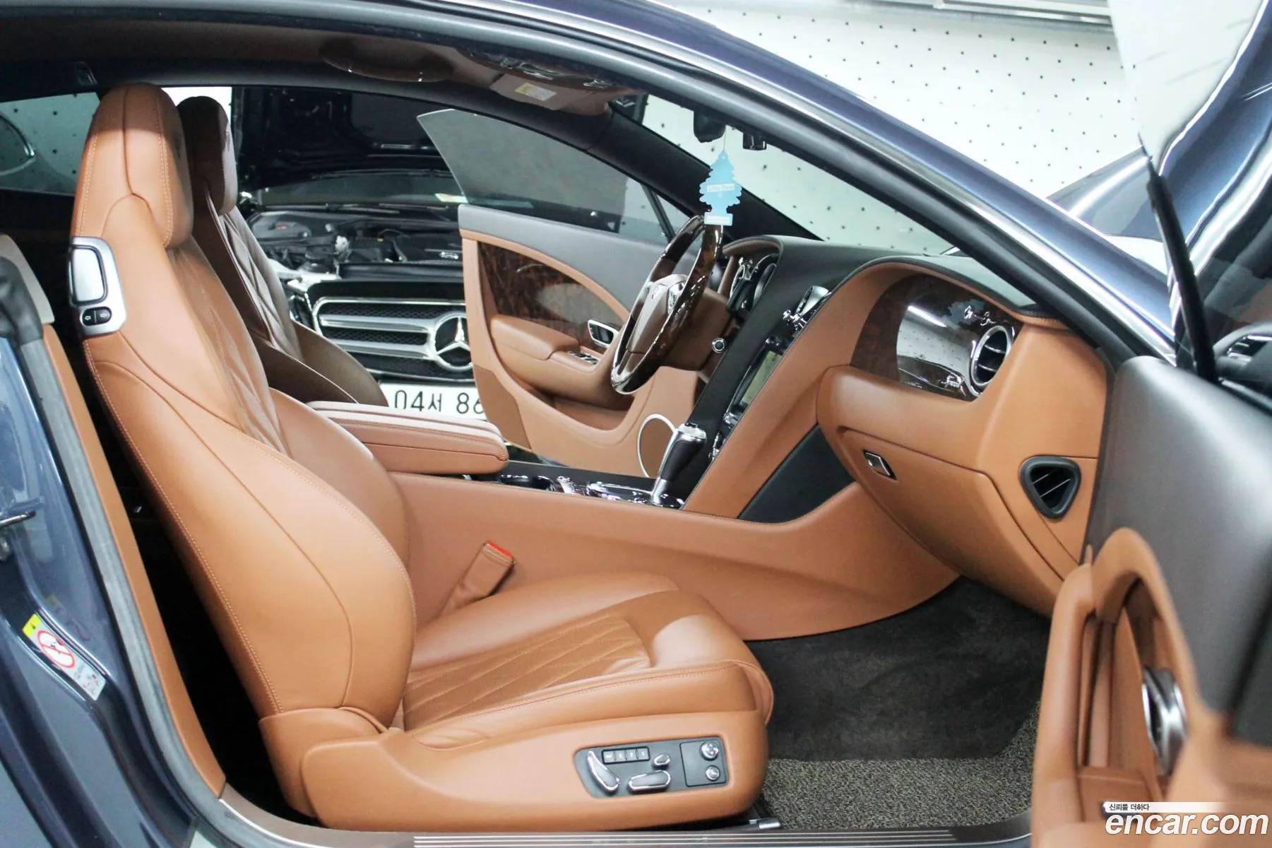 Bentley Continental GT 2015 — 15