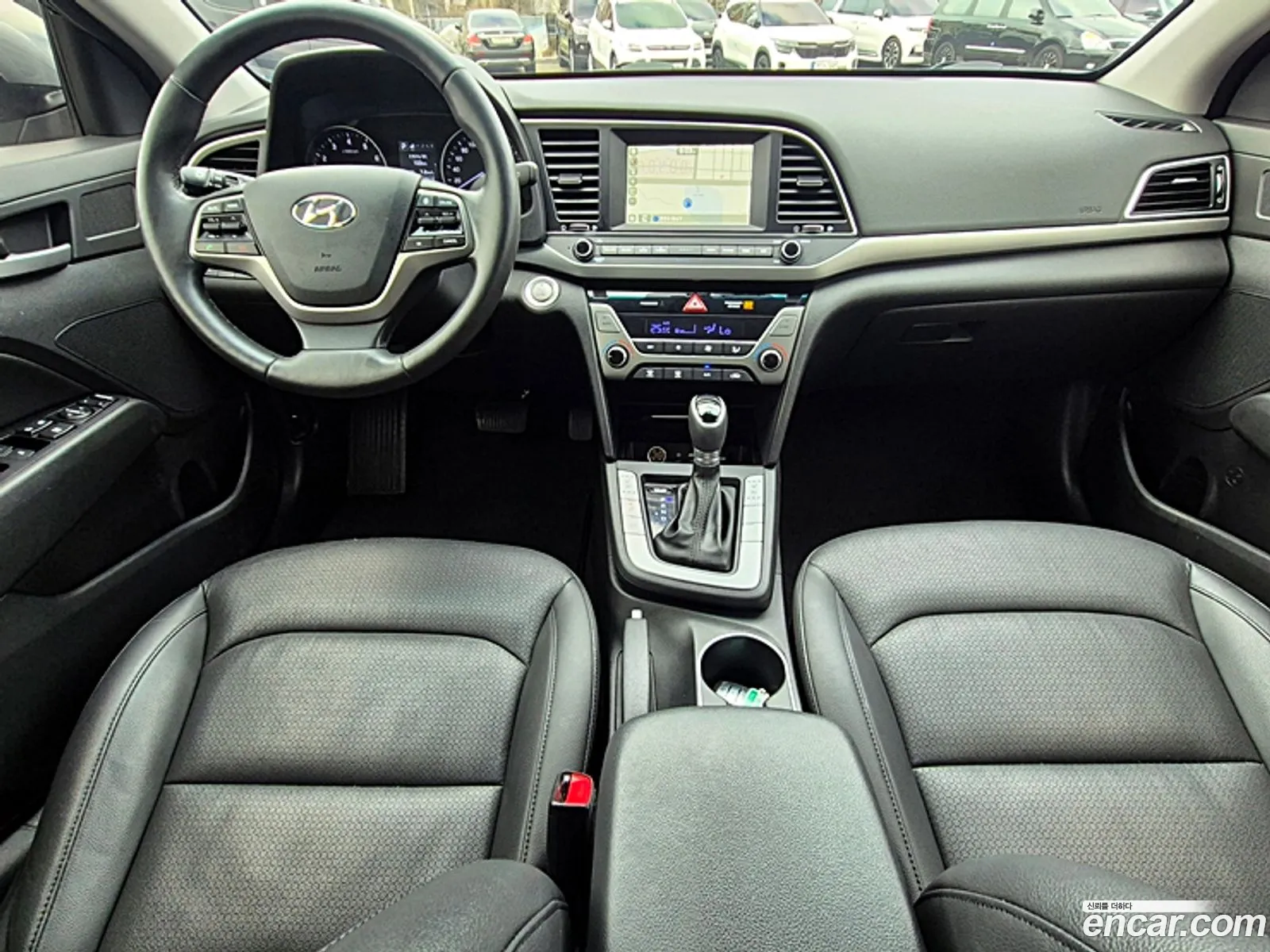 Hyundai Elantra AD 2016 — 4