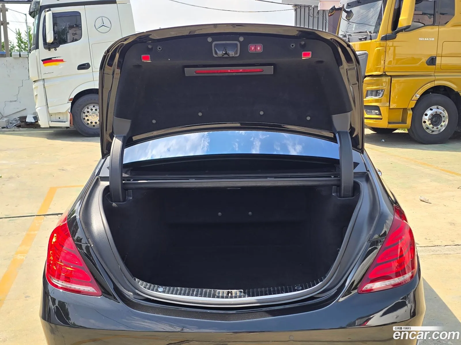 Mercedes-Benz S-Class W222 2016 — 8