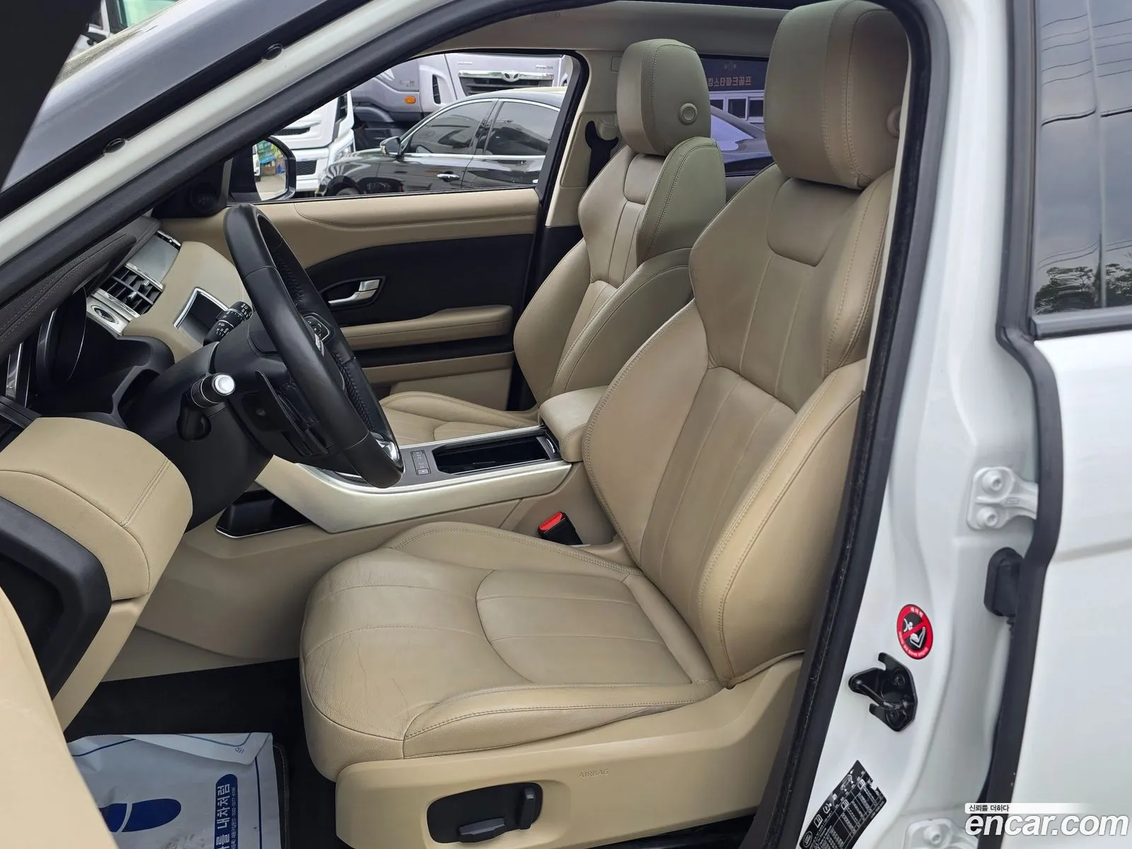 Land Rover Range Rover Evoque 2018 — 13
