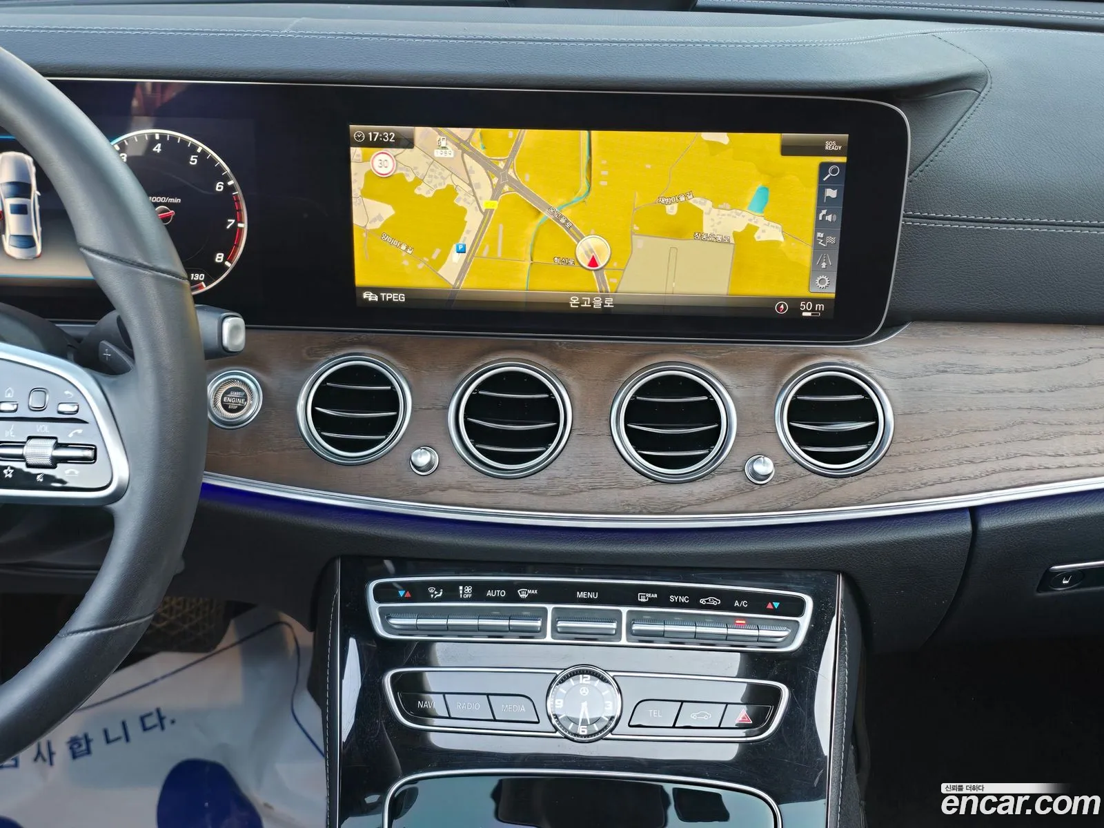 Mercedes-Benz E-Class W213 2019 — 16