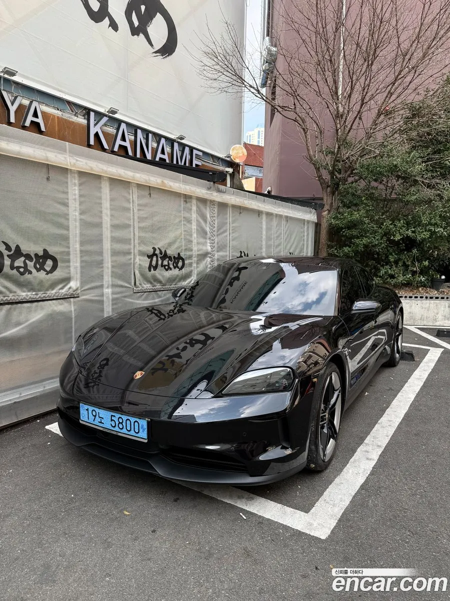 Porsche Taycan 2025 — 5