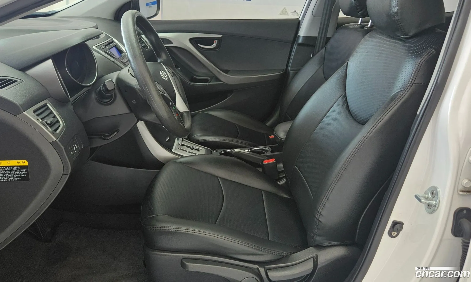 Hyundai Elantra MD 2012 — 12