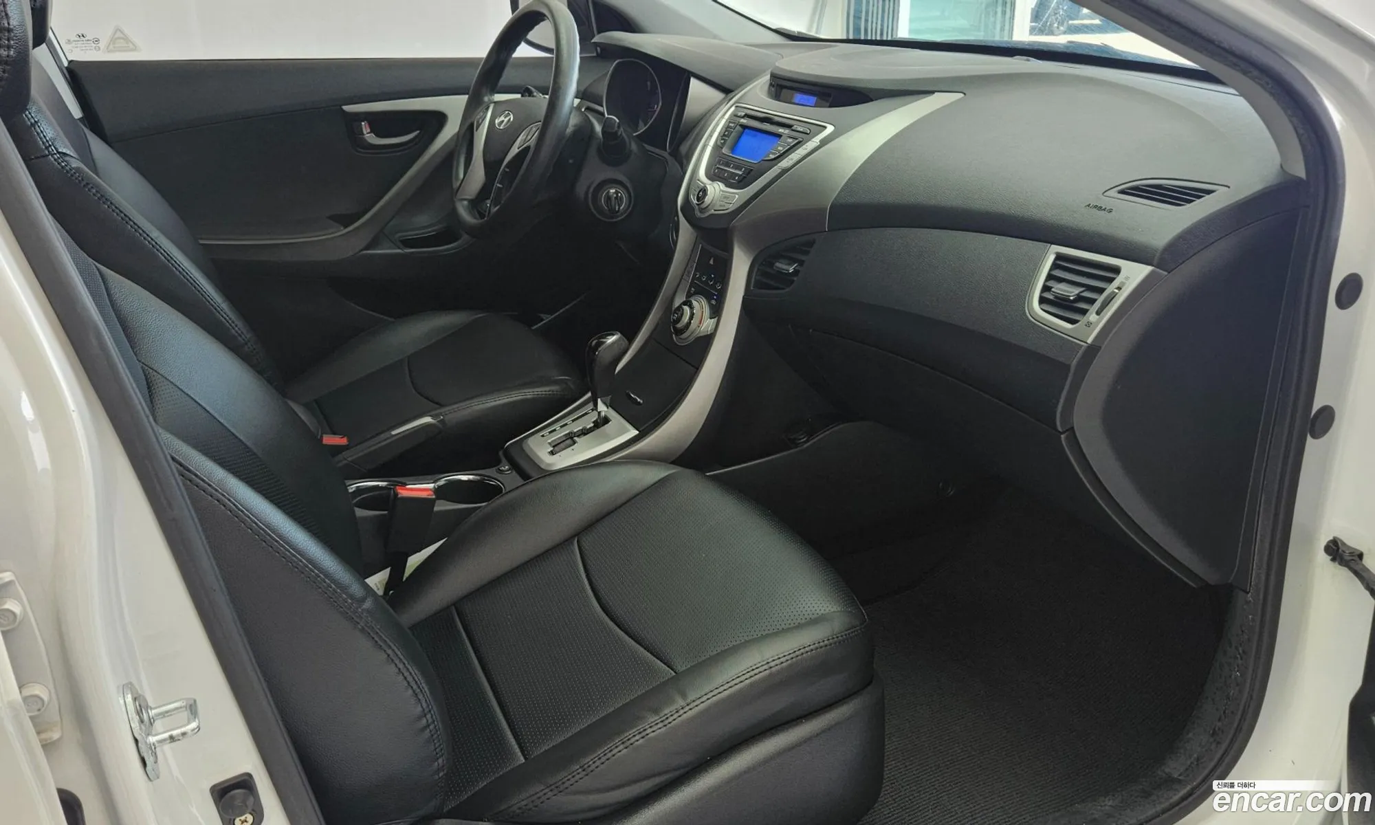 Hyundai Elantra MD 2012 — 9