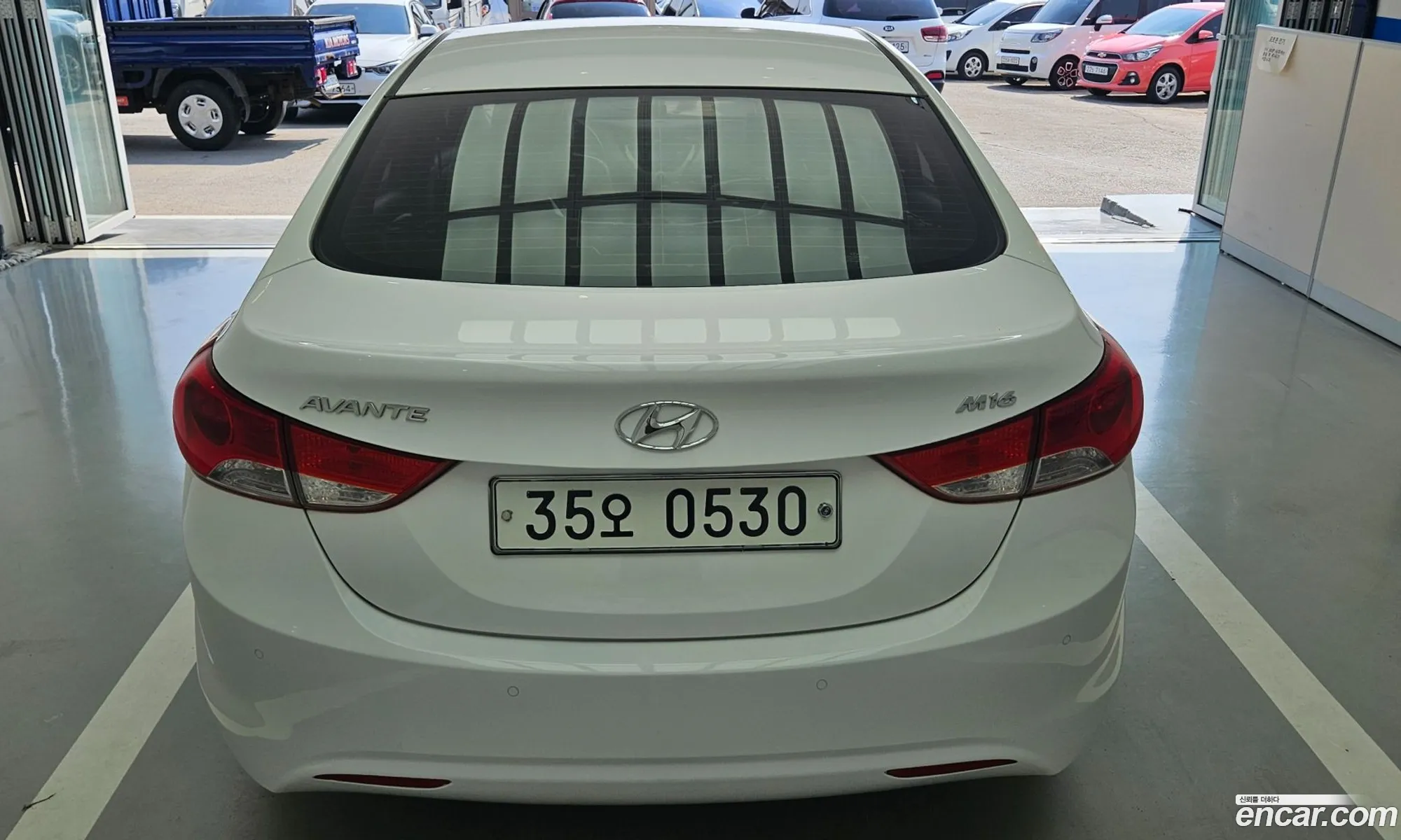 Hyundai Elantra MD 2012 — 17