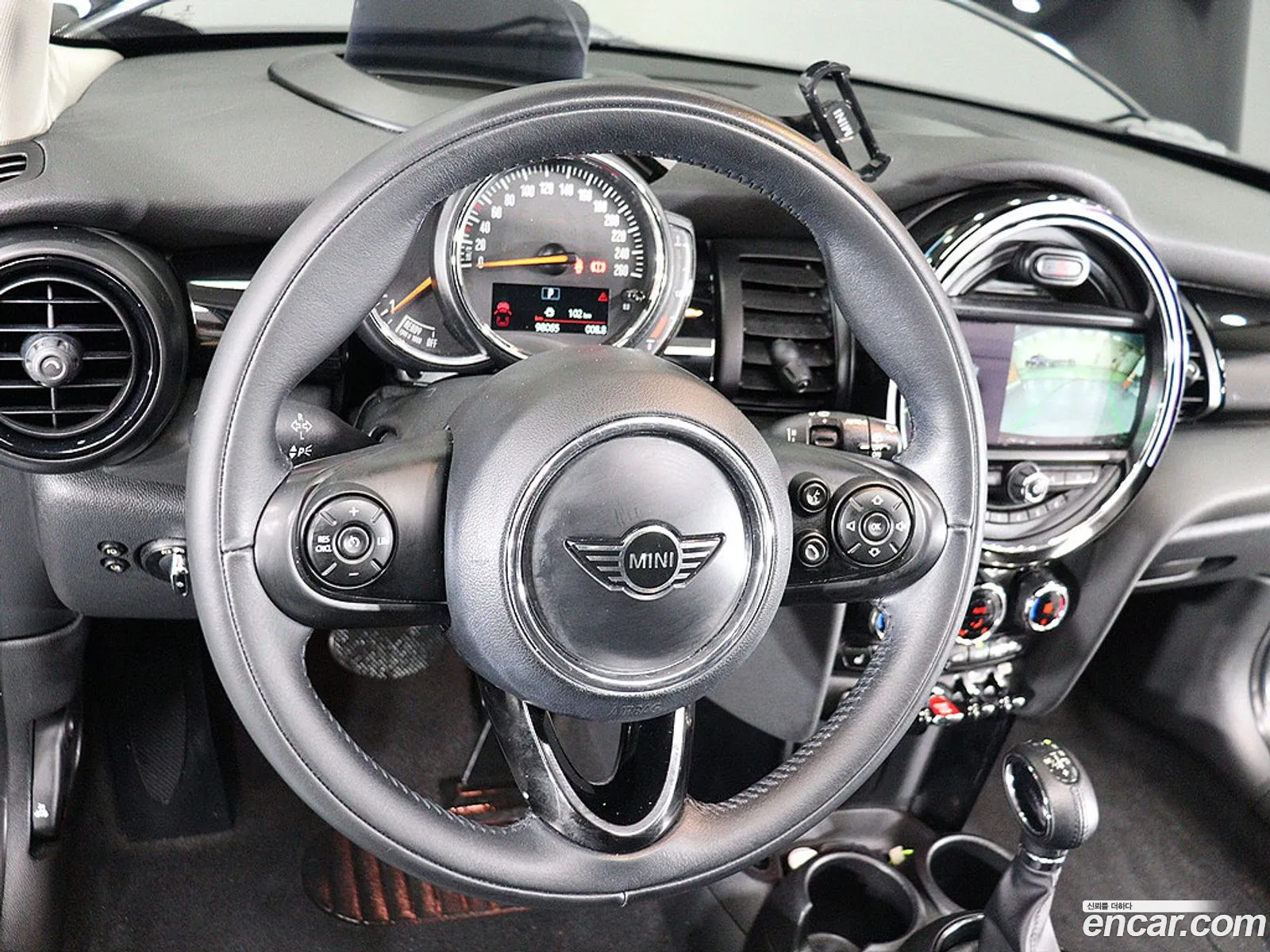 Mini Cooper 2018 — 5