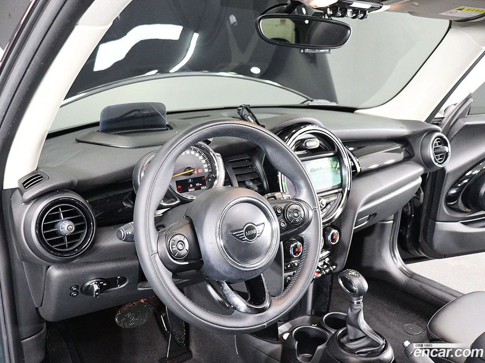 Mini Cooper 2018 — 9