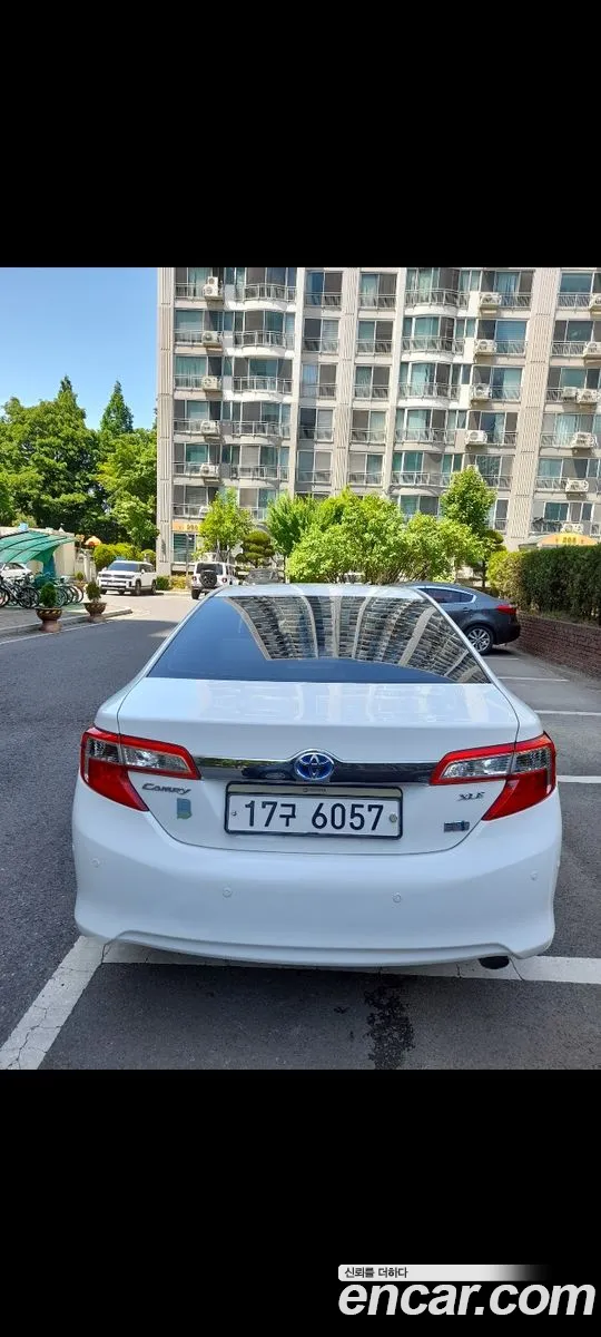Toyota Camry 2012 — 2