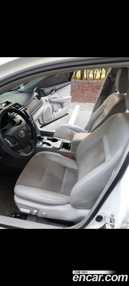 Toyota Camry 2012 — 11
