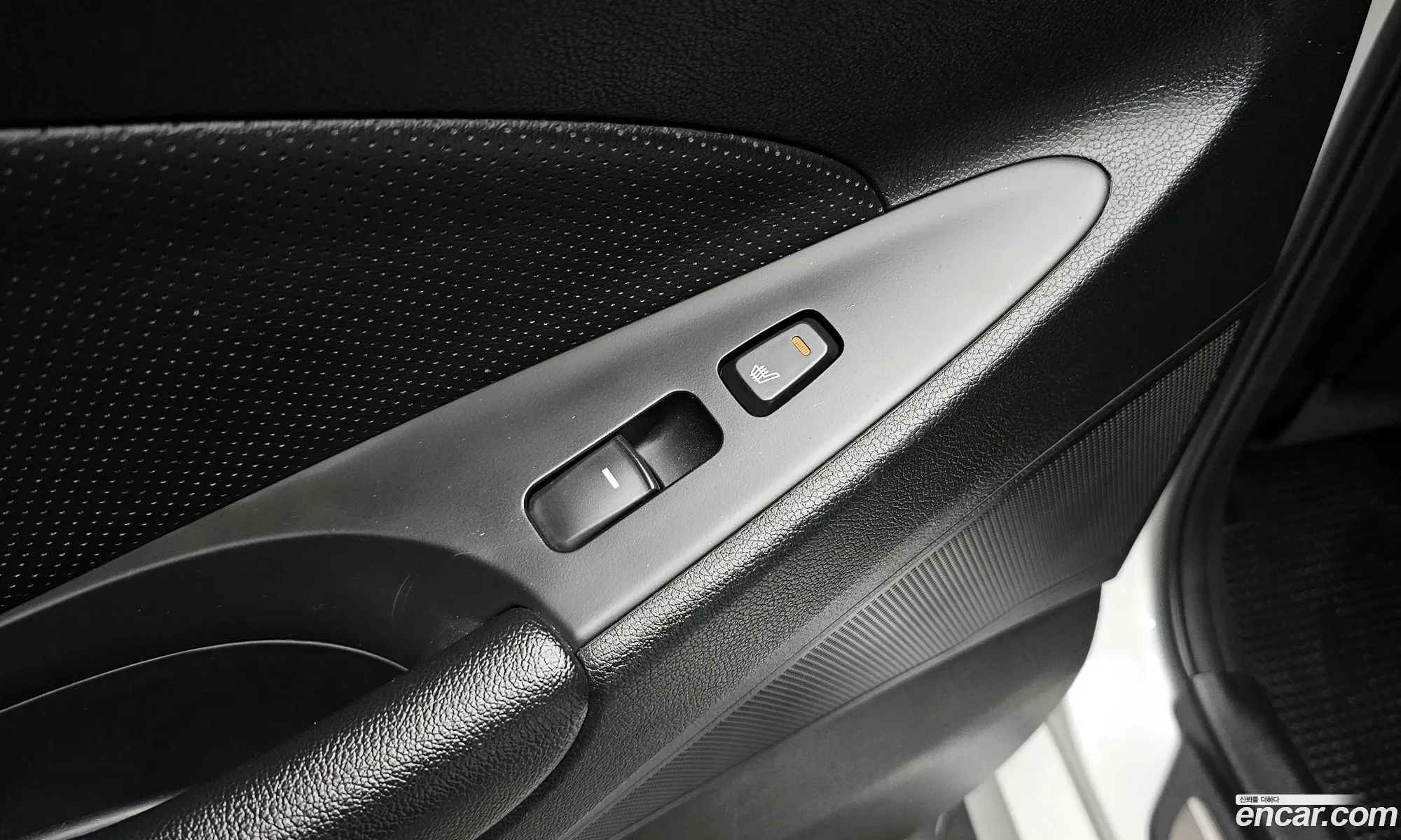 Hyundai Sonata Hybrid 2013 — 12