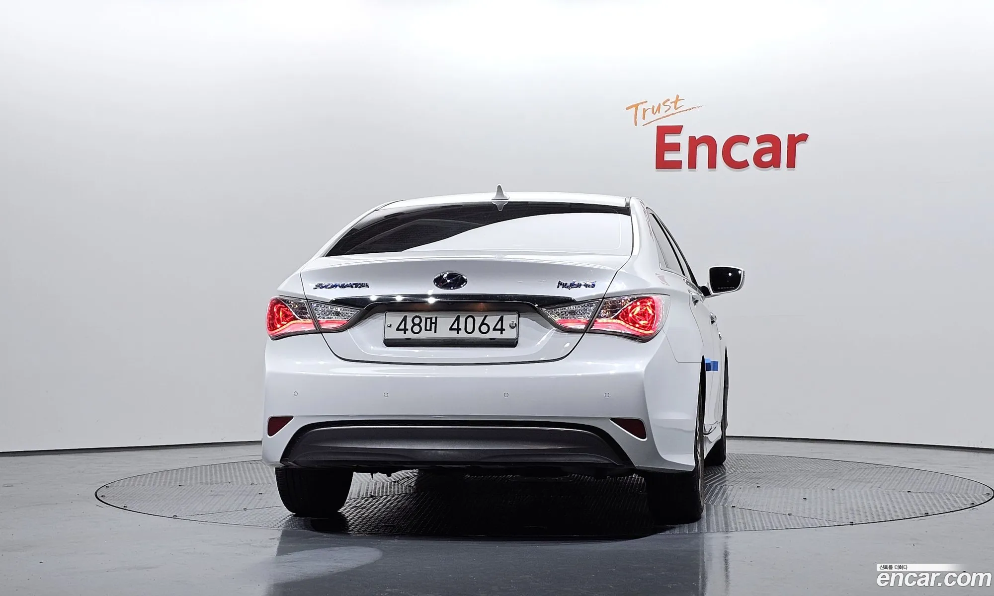 Hyundai Sonata Hybrid 2013 — 2
