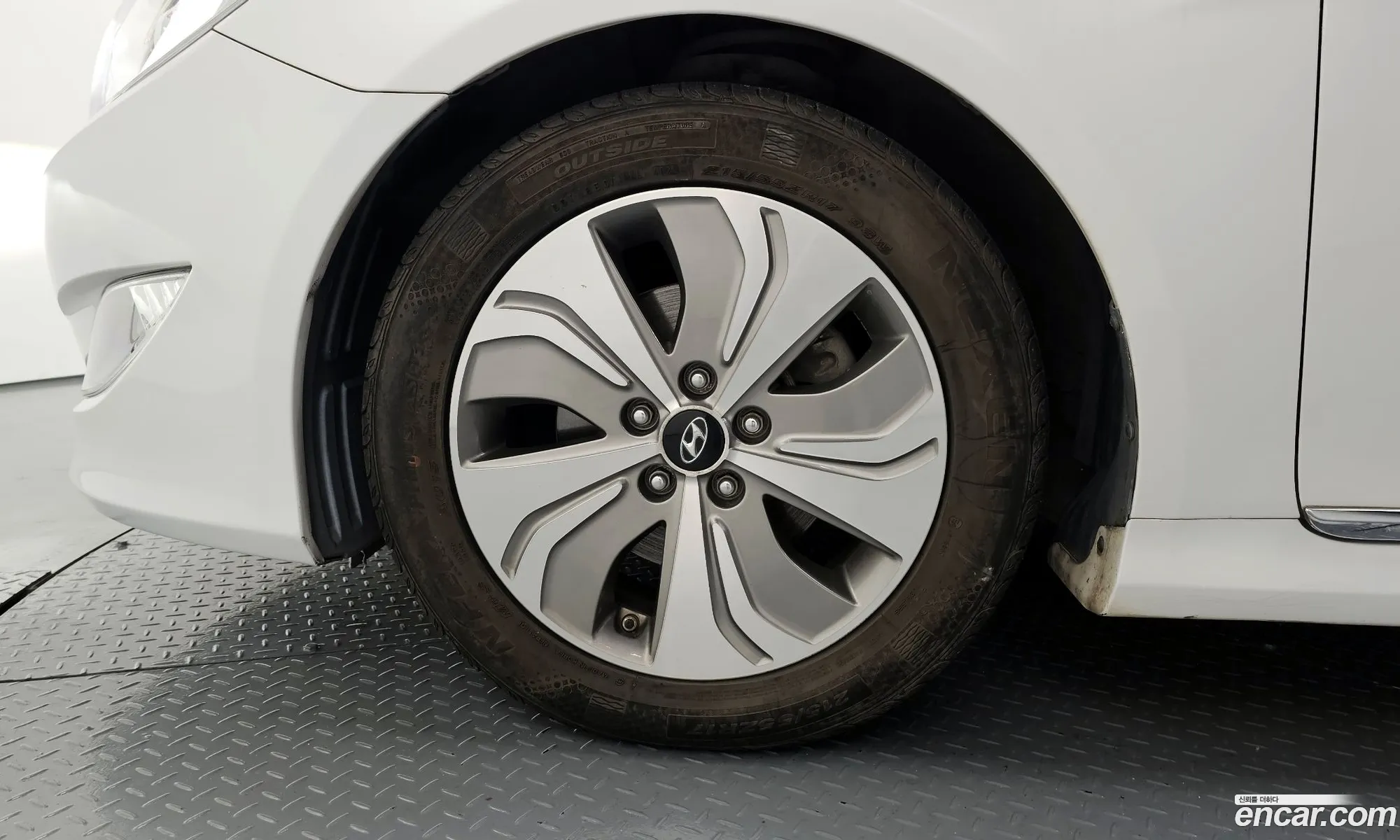 Hyundai Sonata Hybrid 2013 — 9