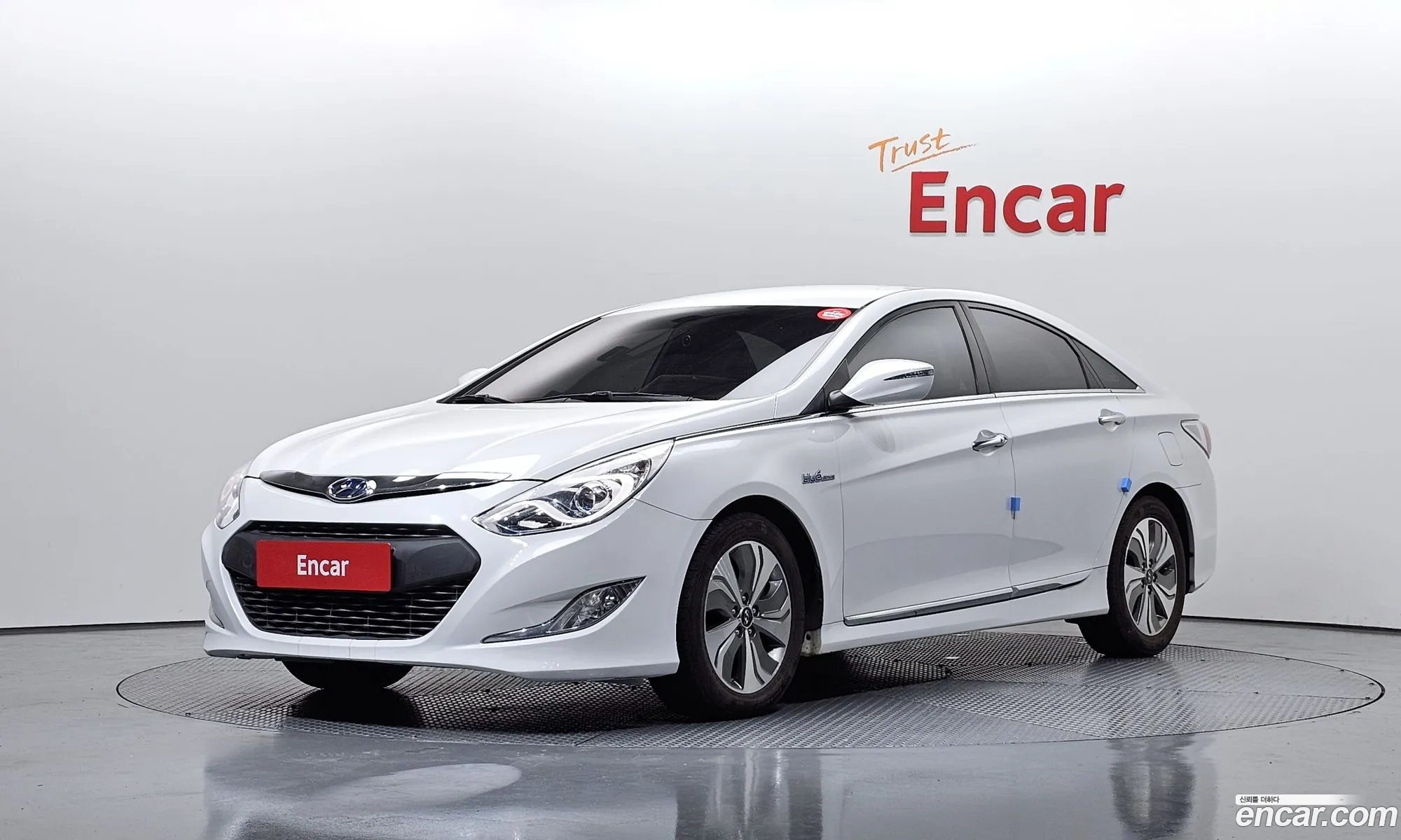 Hyundai Sonata Hybrid 2013 — 15