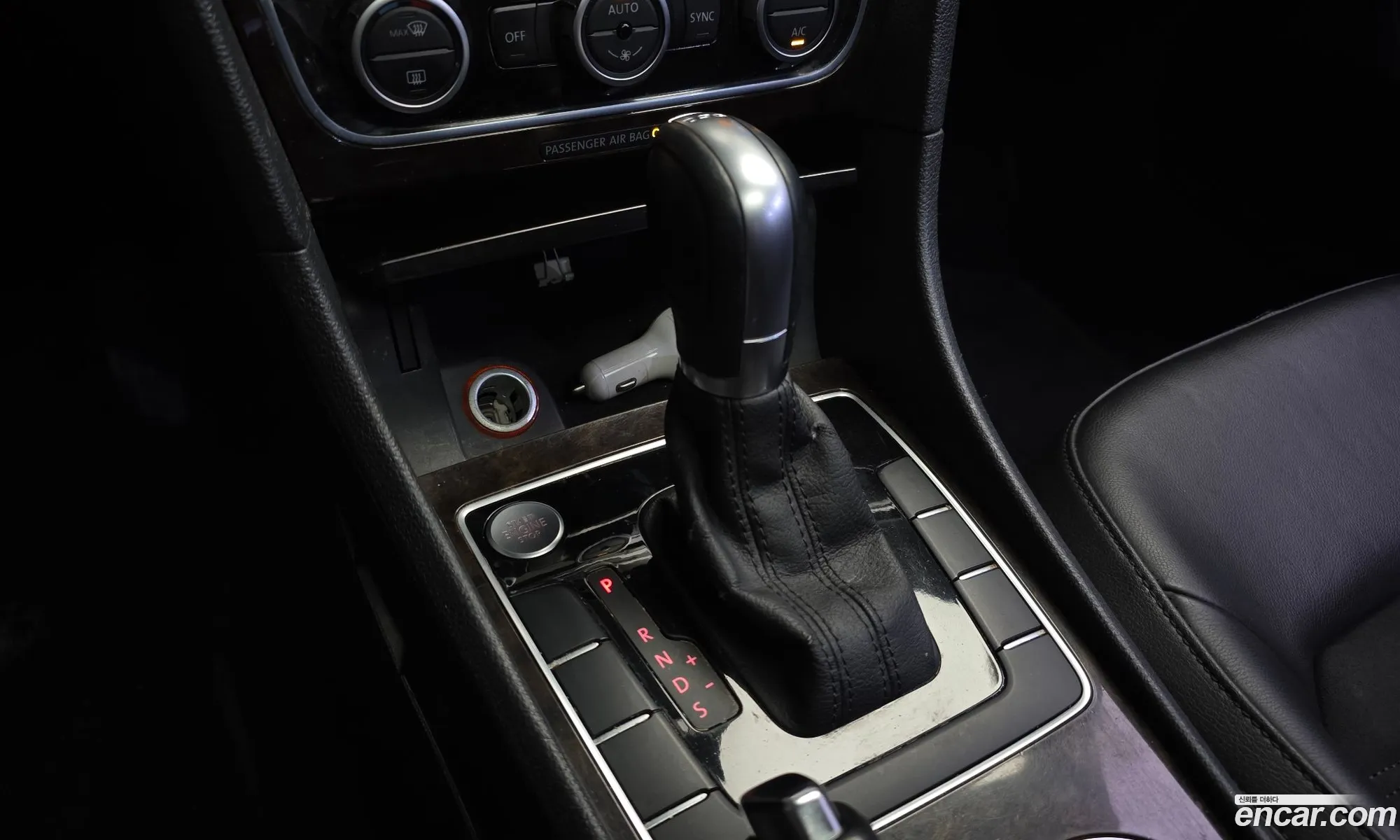 Volkswagen Passat 2015 1VWZZZA3ZFC089674 — 14