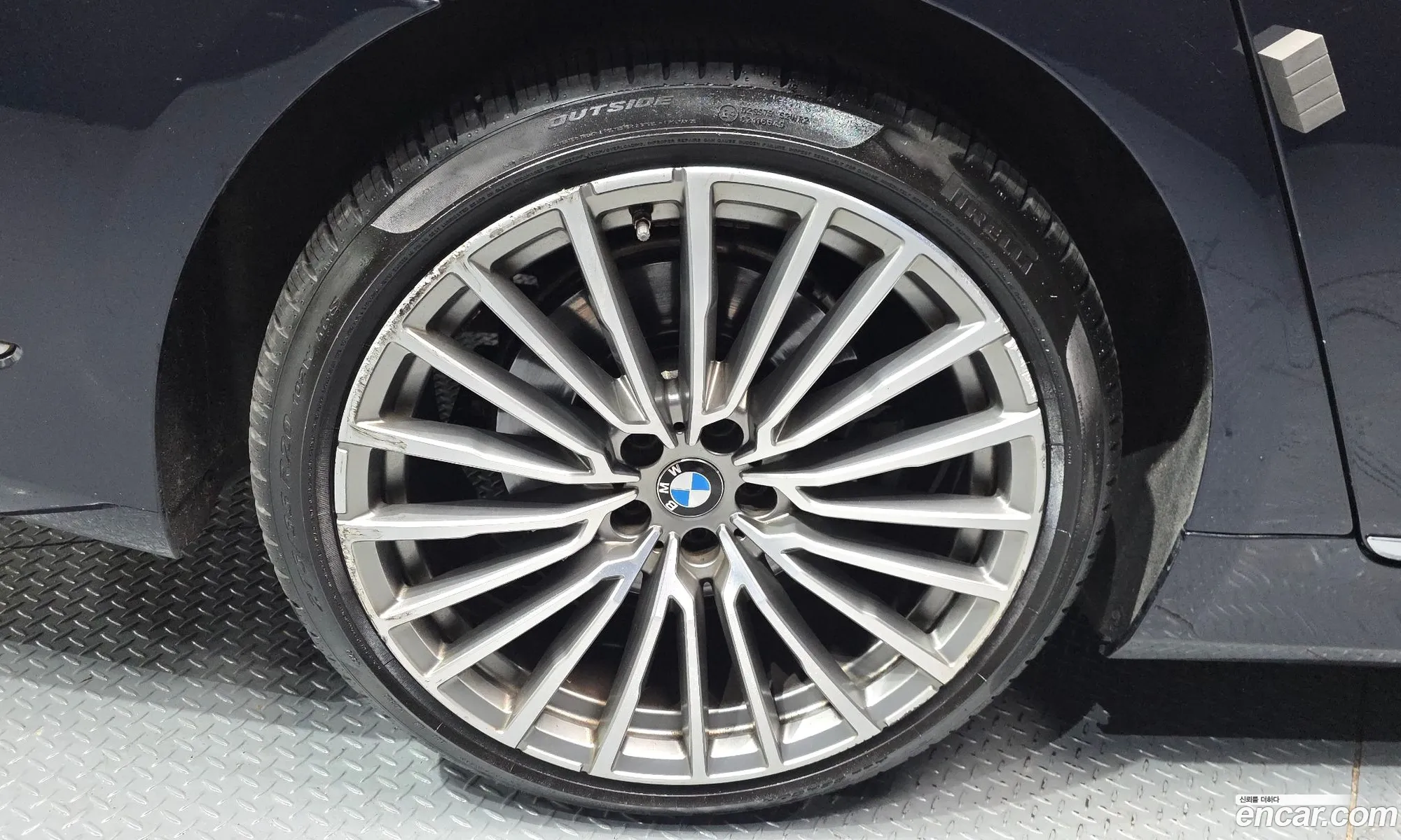 BMW 7 Series 2019 WBA7S4104LGL28111 — 29