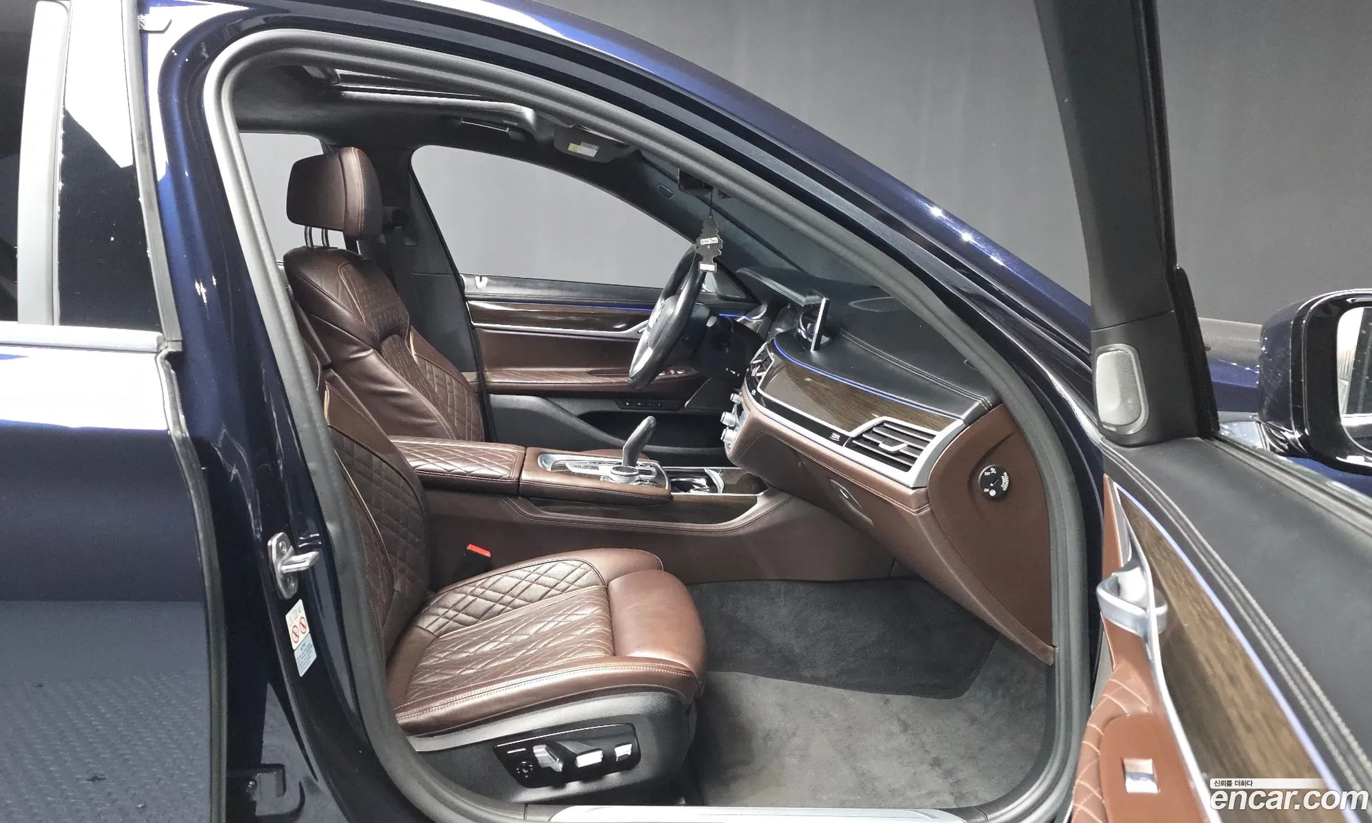 BMW 7 Series 2019 WBA7S4104LGL28111 — 11