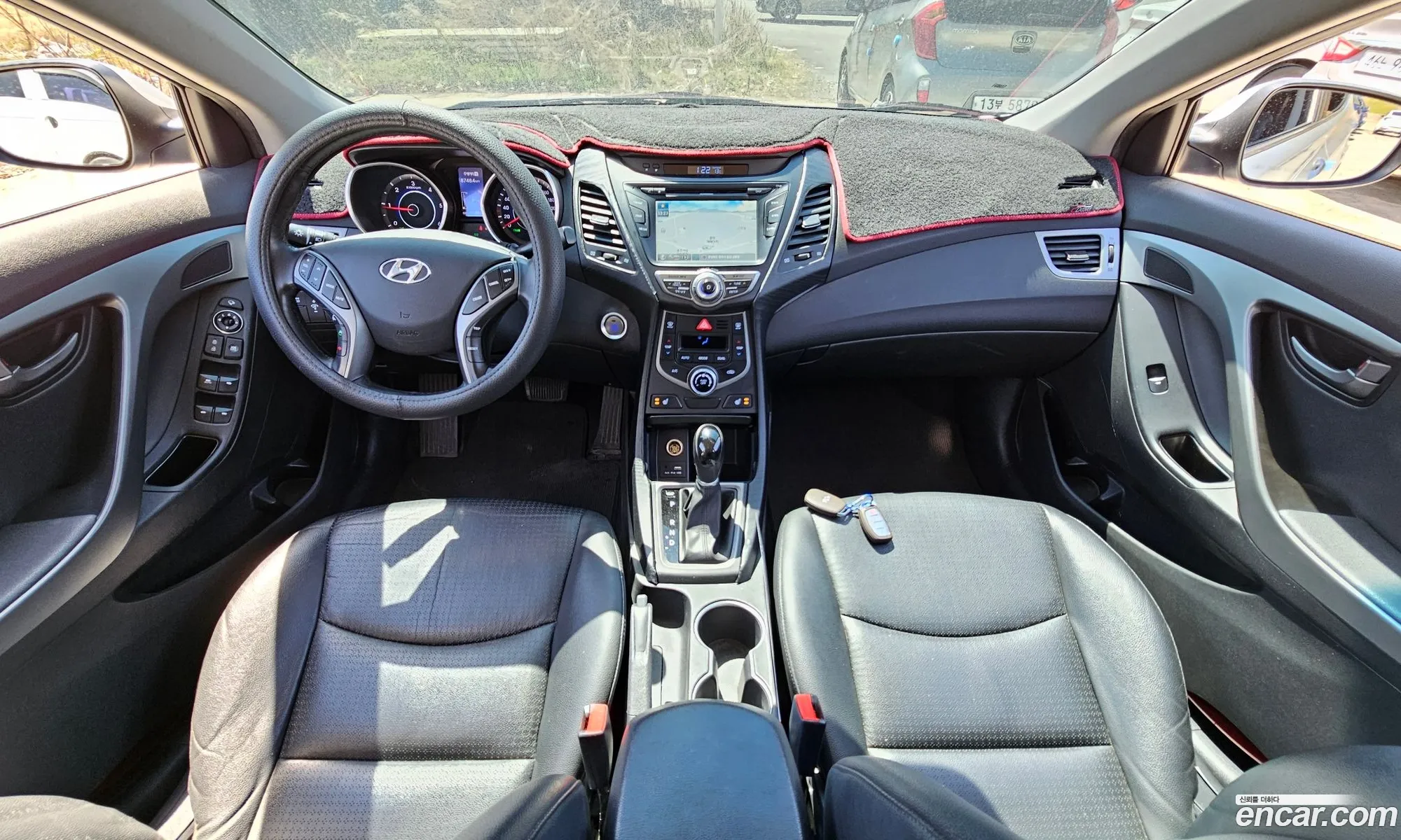 Hyundai Elantra 2013 — 17