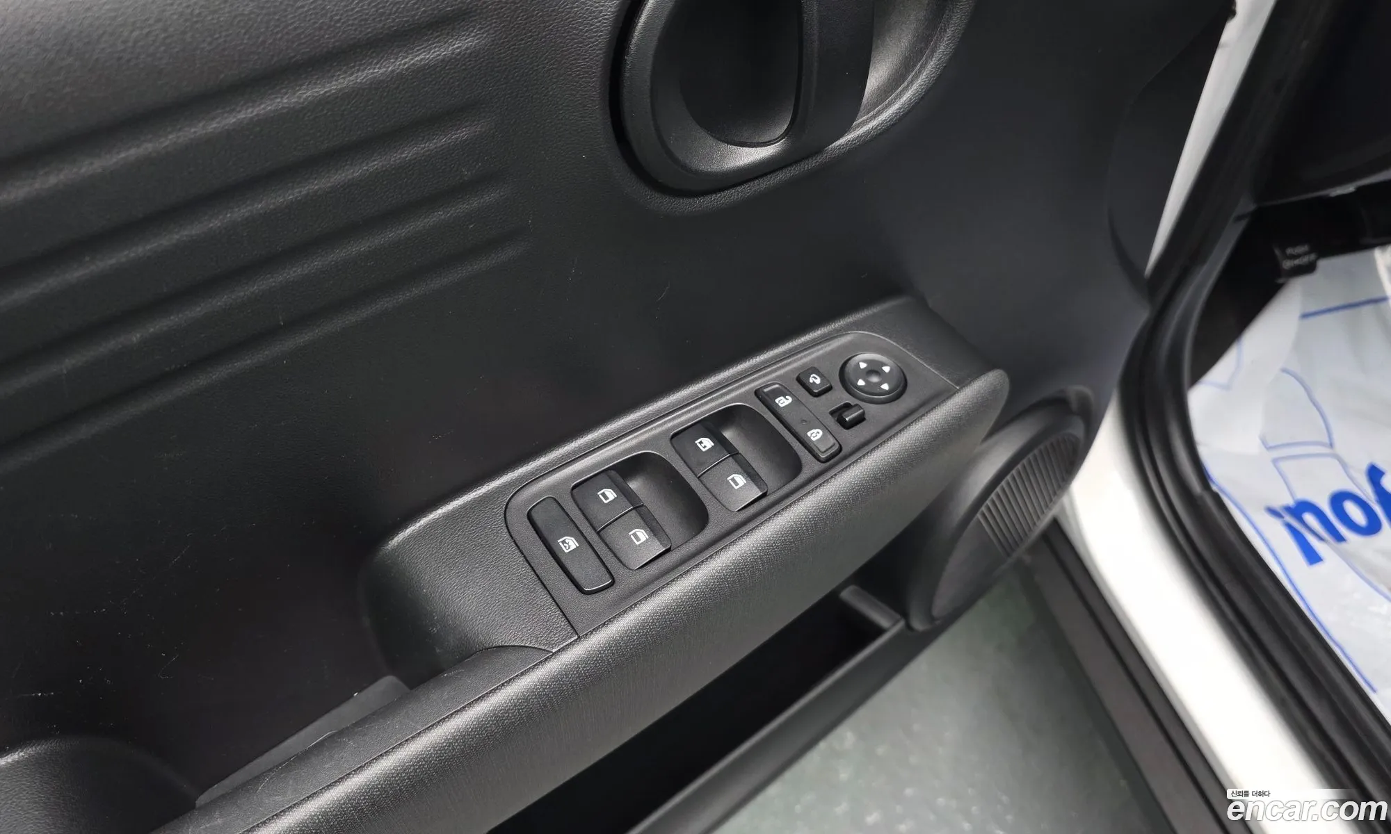 Hyundai Casper 2021 — 14