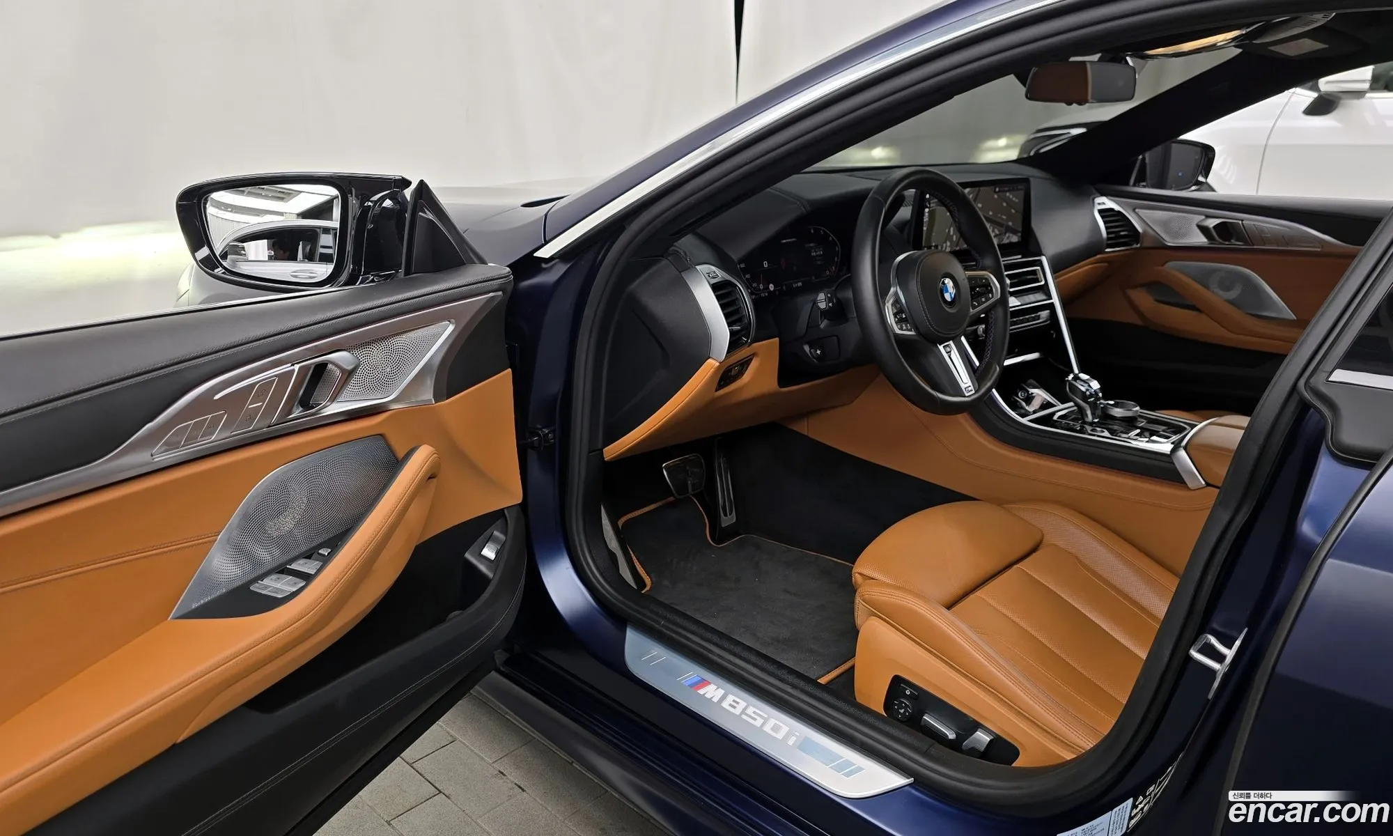 BMW 8 Series 2022 WBAGV8100NCK62035 — 12
