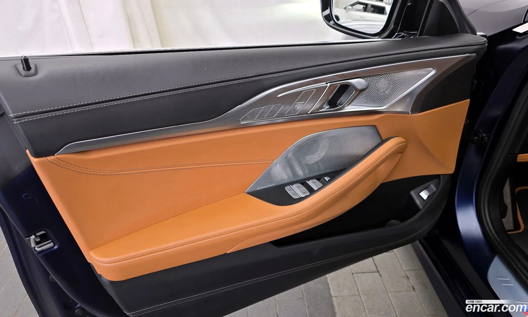 BMW 8 Series 2022 WBAGV8100NCK62035 — 11