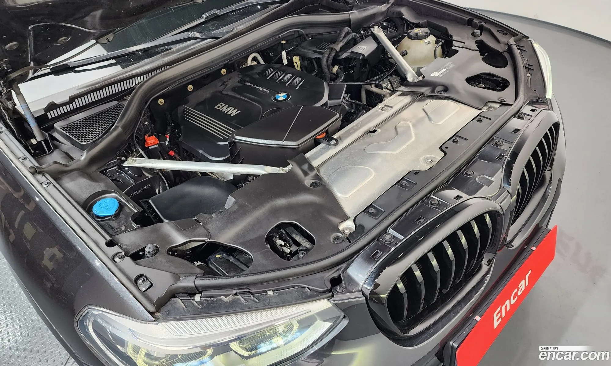 BMW X3 2019 — 28