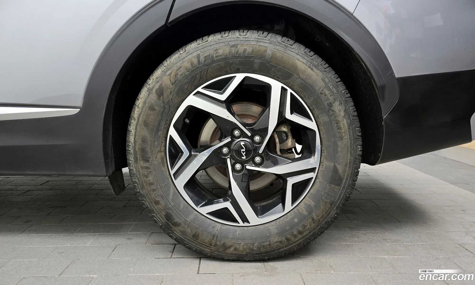 Kia Sportage 2023 — 28