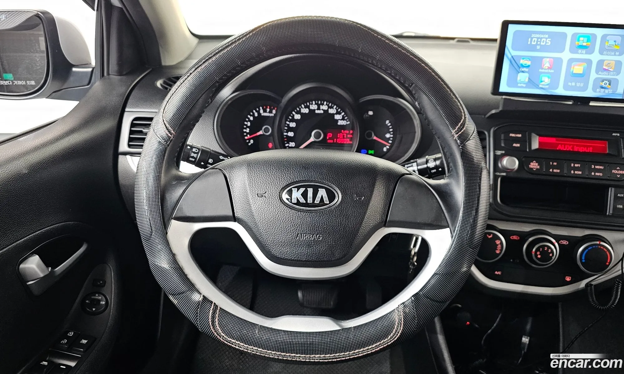 Kia Morning 2014 — 28
