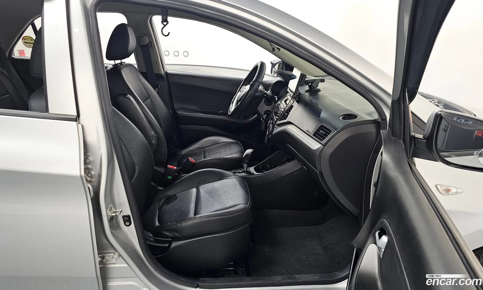 Kia Morning 2014 — 29