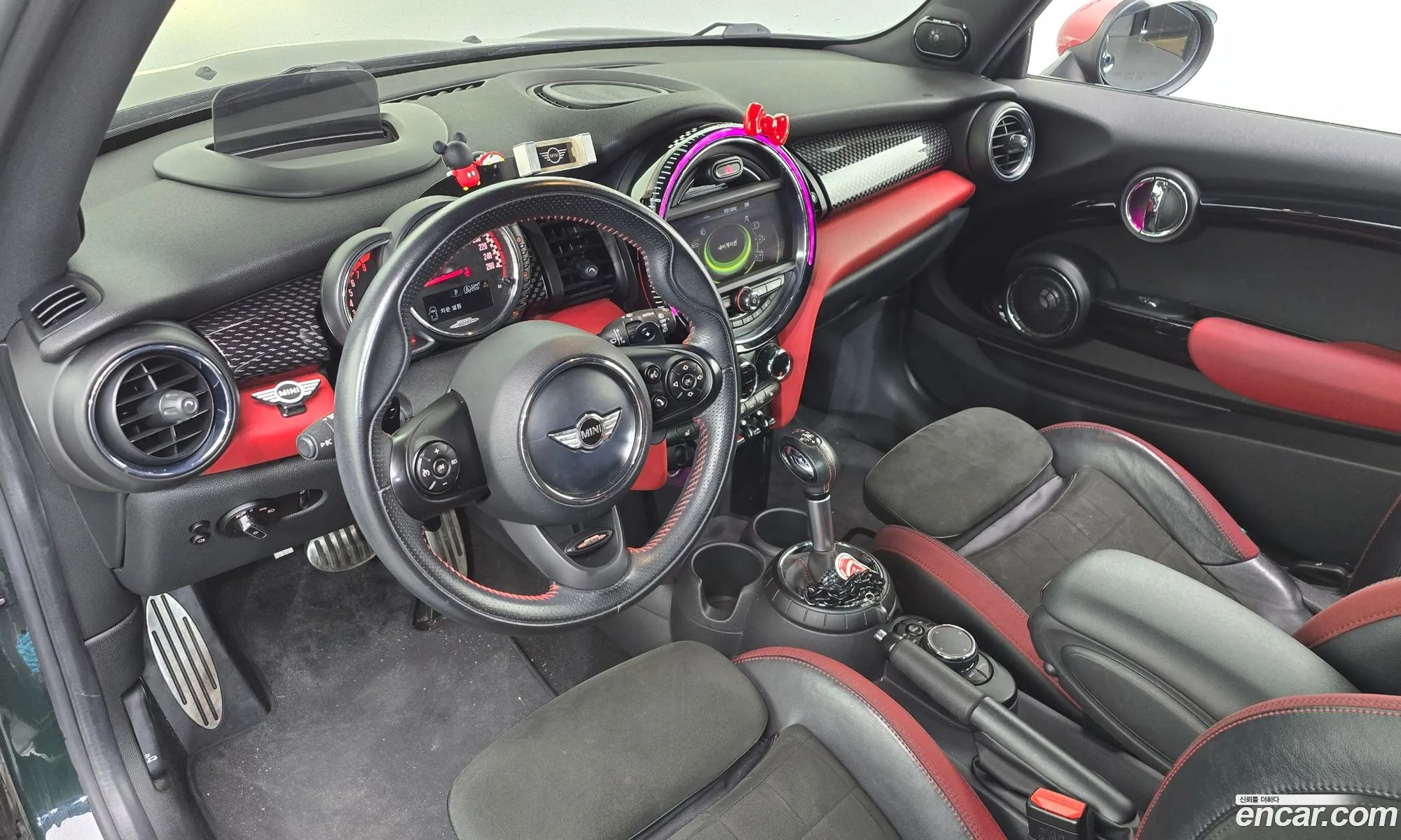 Mini Cooper S 2015 WMWXM9102F2C77025 — 17