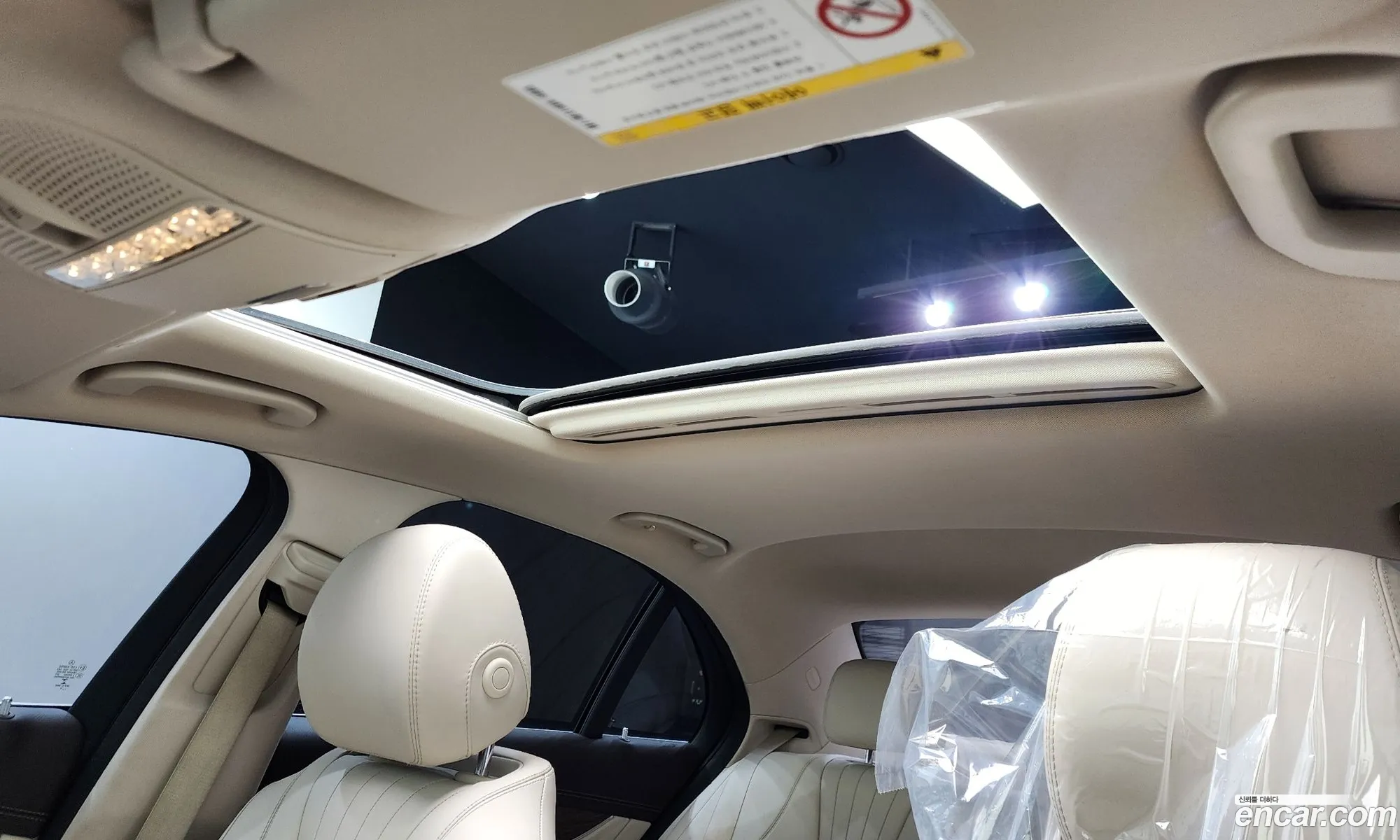 Mercedes-Benz E-Class W213 2016 WDDZF0EB9HA047183 — 9