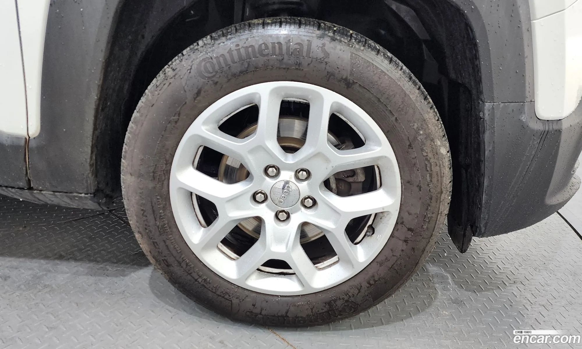 Jeep Renegade 2018 1C4BU0000JPJ07527 — 28