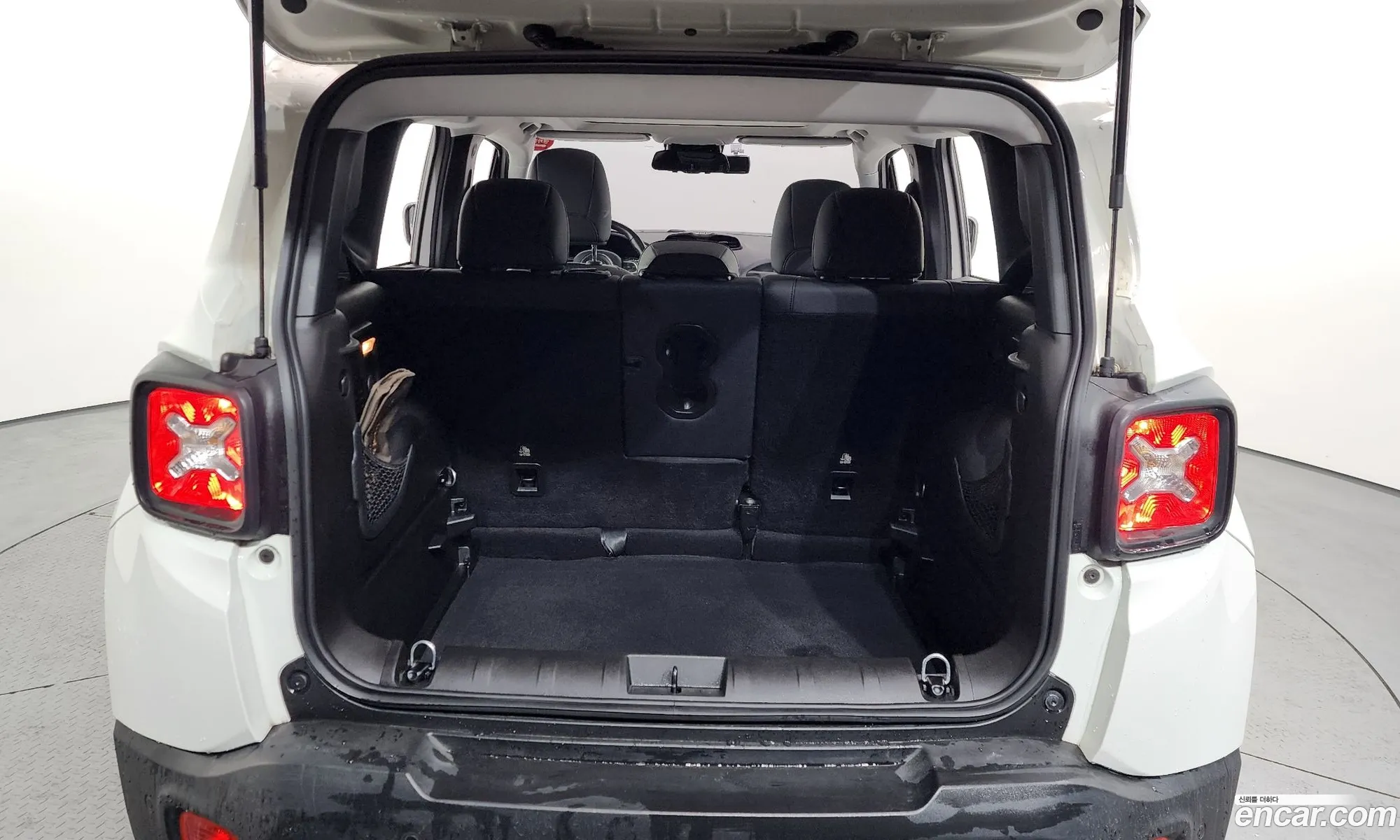 Jeep Renegade 2018 1C4BU0000JPJ07527 — 12