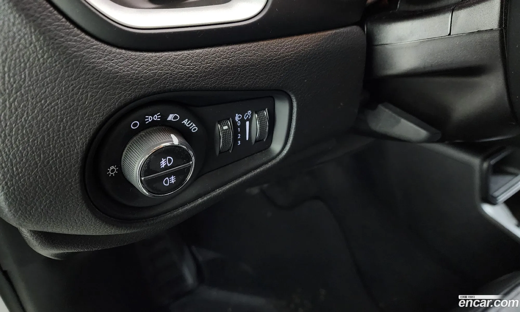 Jeep Renegade 2018 1C4BU0000JPJ07527 — 6