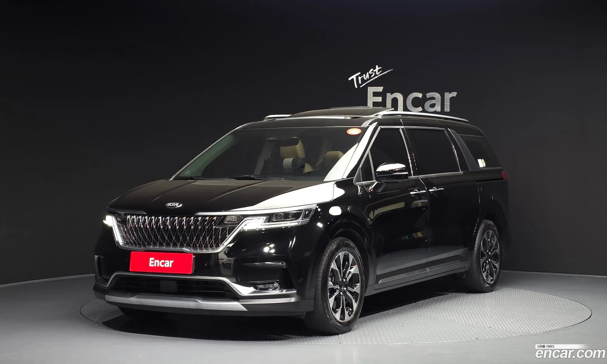 Kia Carnival 2021 — 20