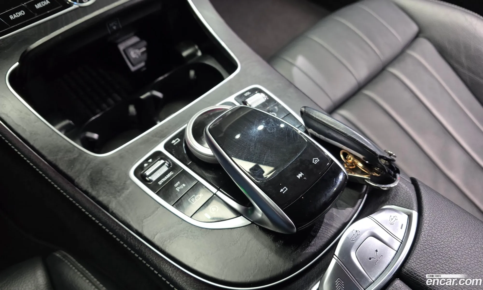 Mercedes-Benz E-Class W213 2019 WDD1K1EB6KF113830 — 23