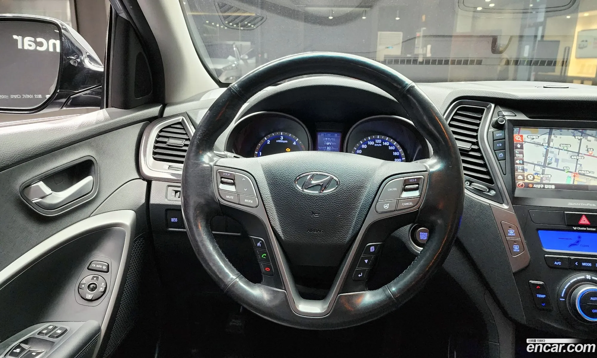 Hyundai Santa Fe DM 2012 — 12