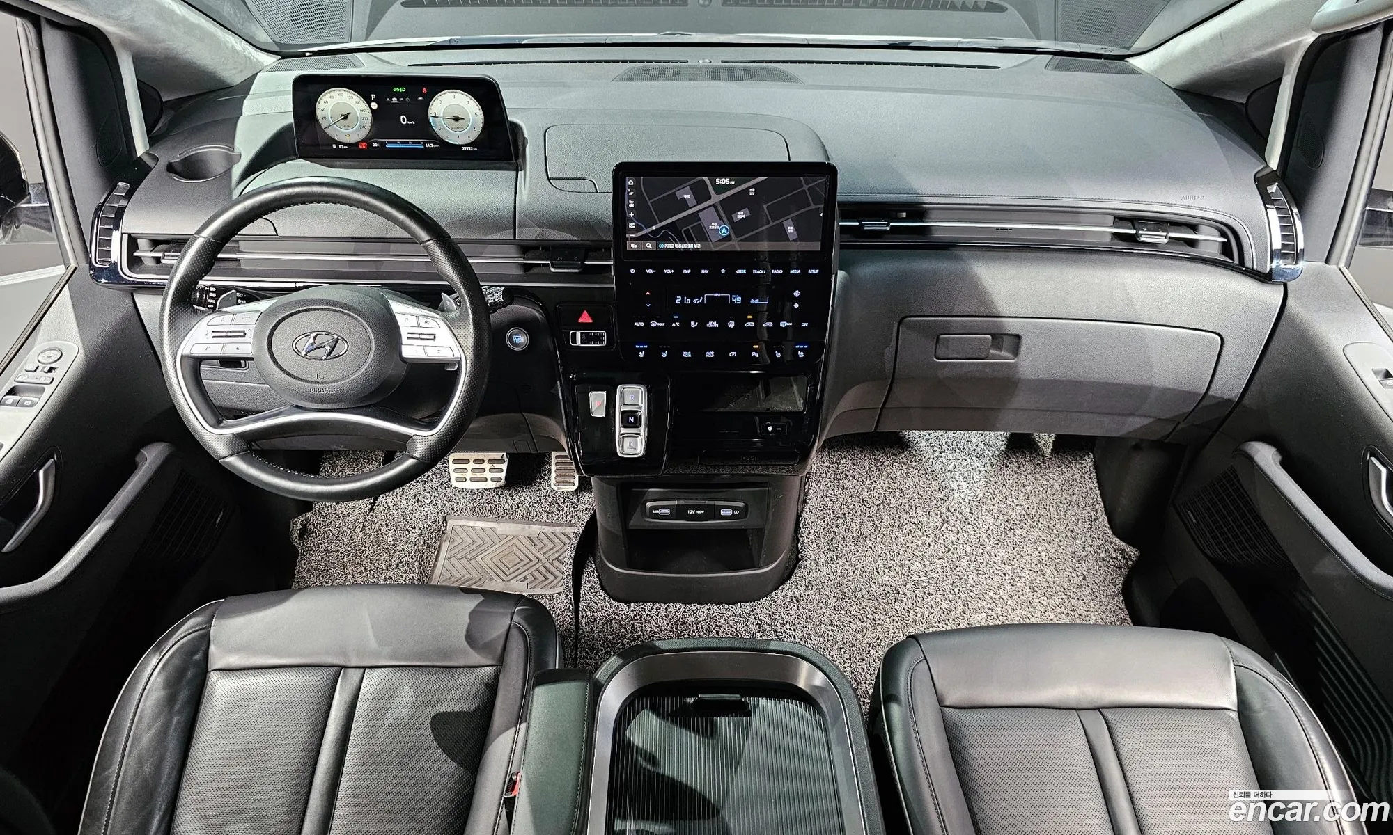 Hyundai Staria 2021 — 4