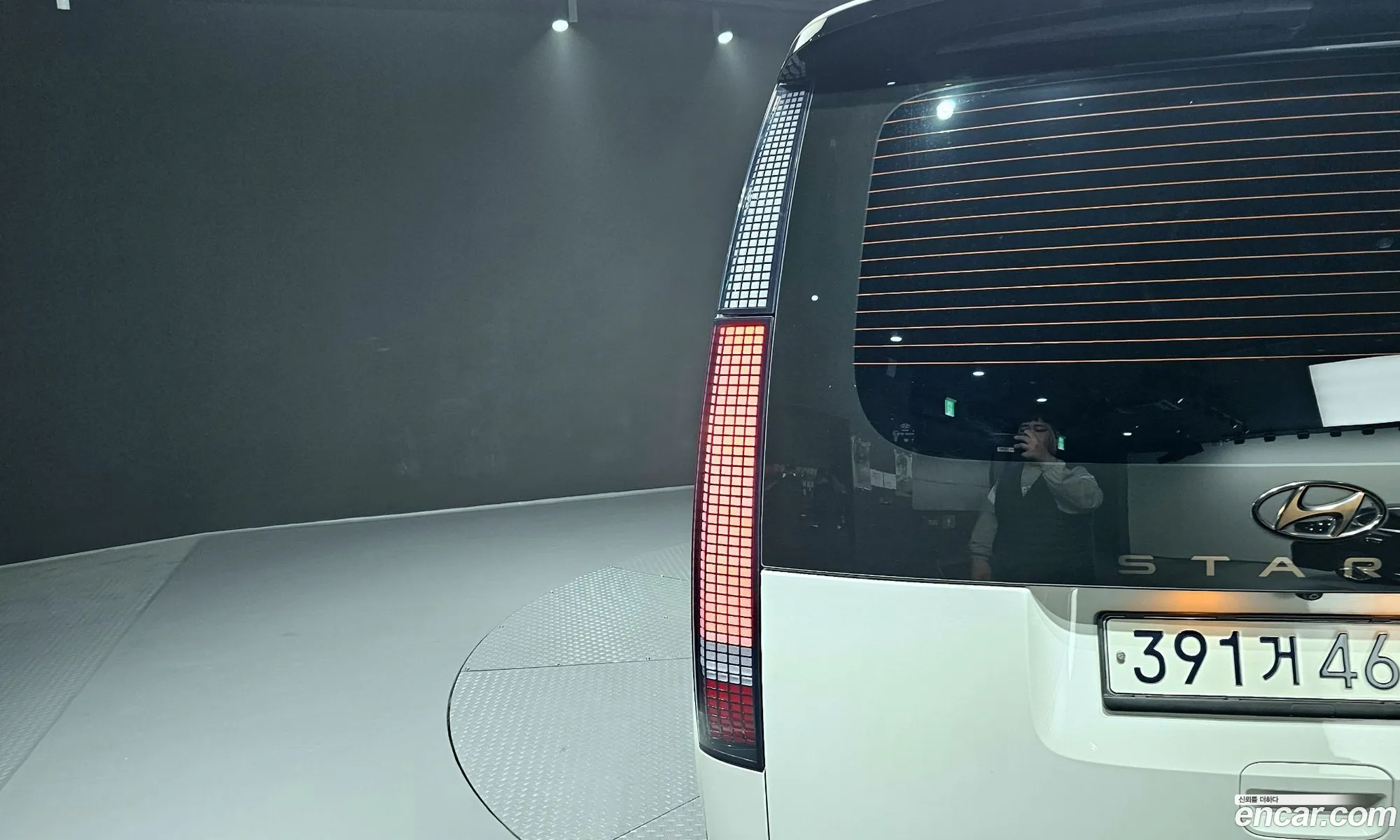 Hyundai Staria 2021 — 23
