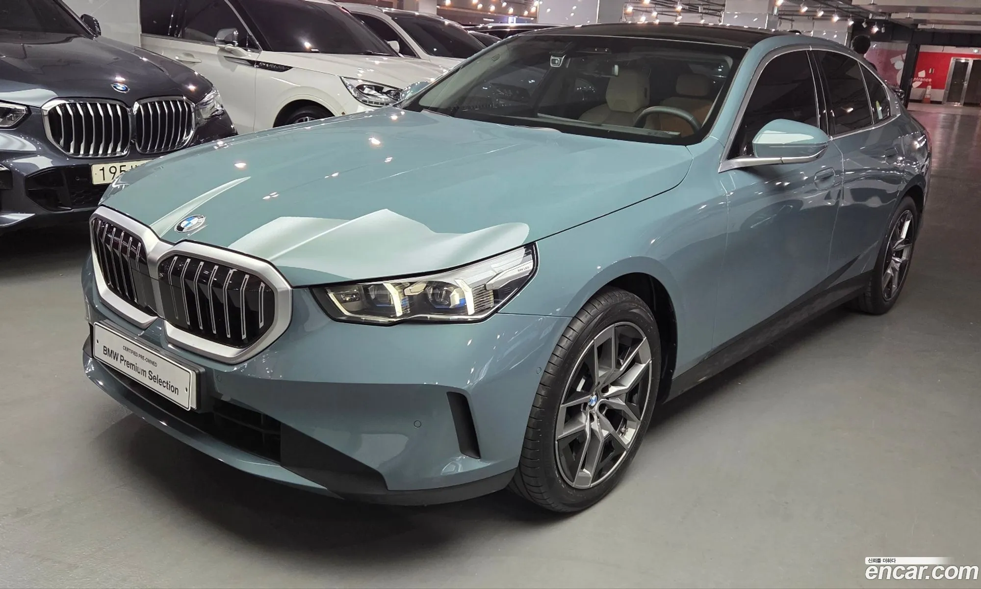 BMW 5 Series 2025 — 12