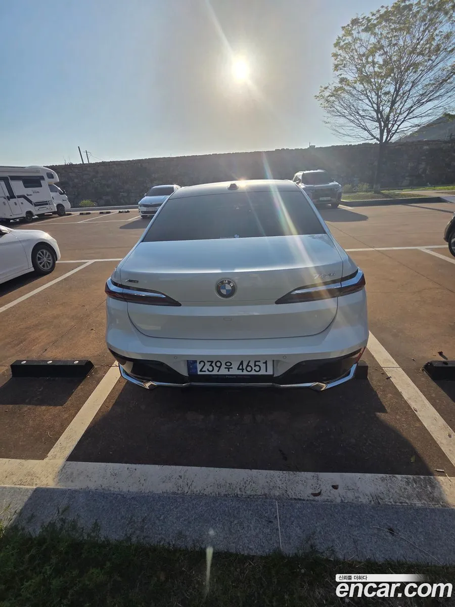 BMW 7 Series 2024 — 3