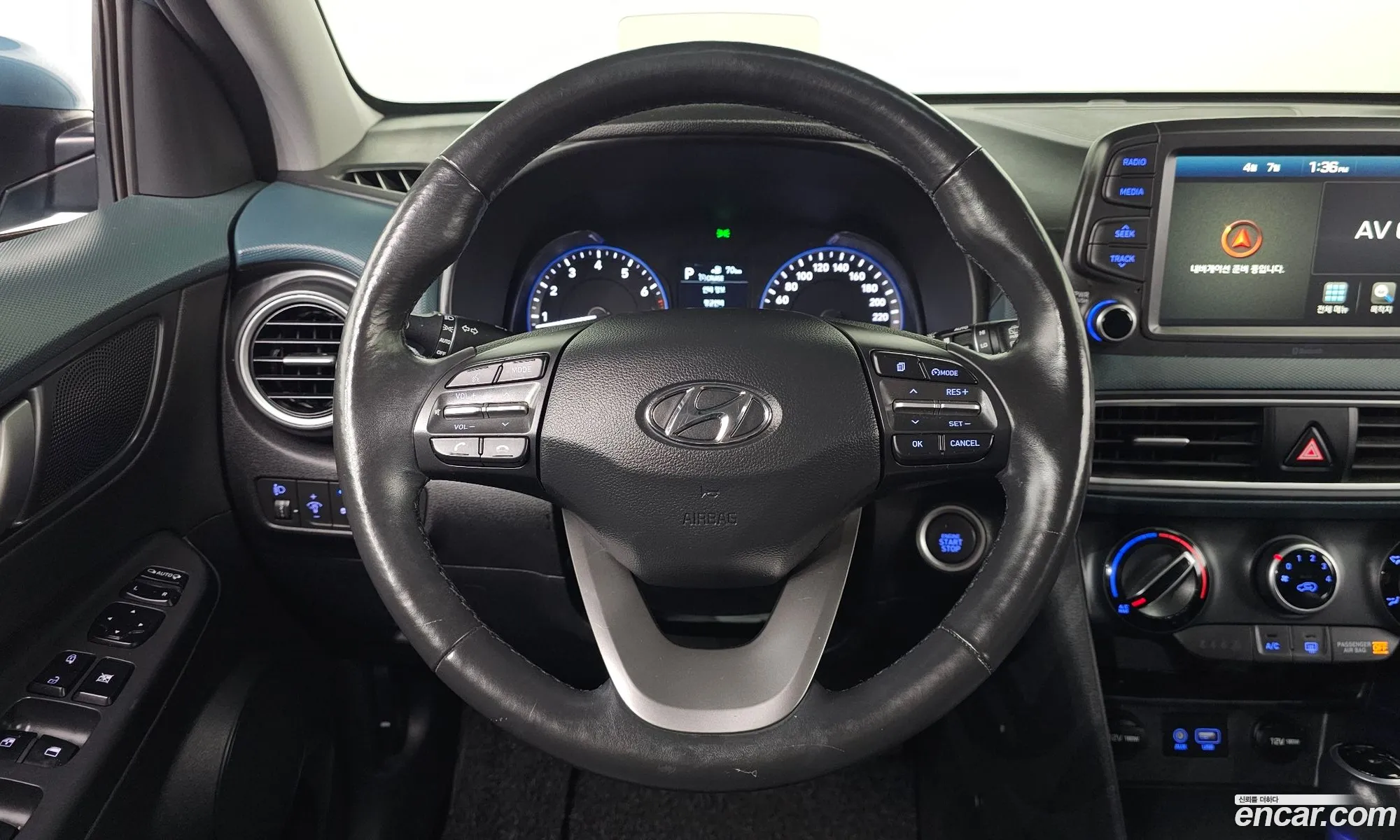 Hyundai Kona 2017 — 17