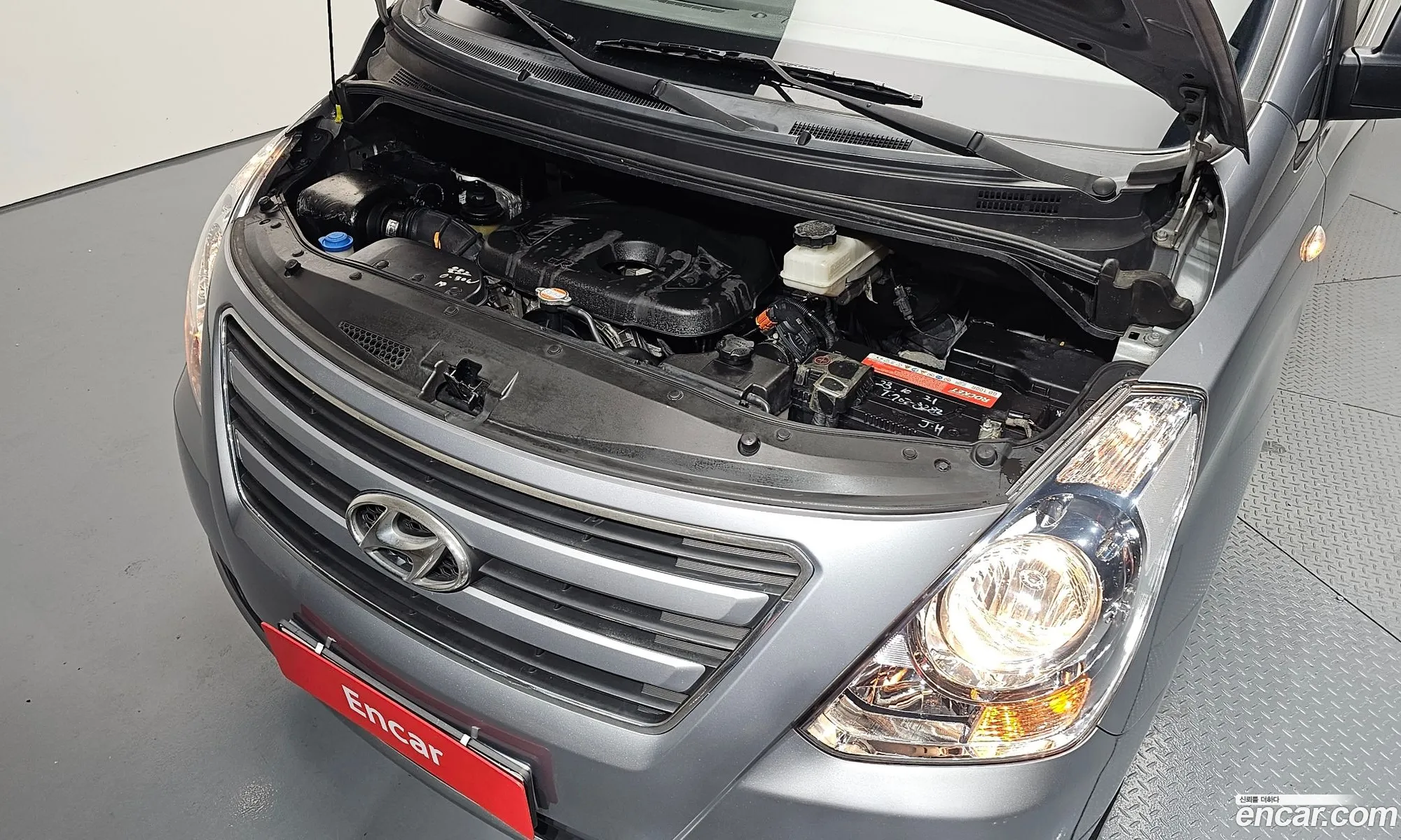 Hyundai Grand Starex 2017 — 9