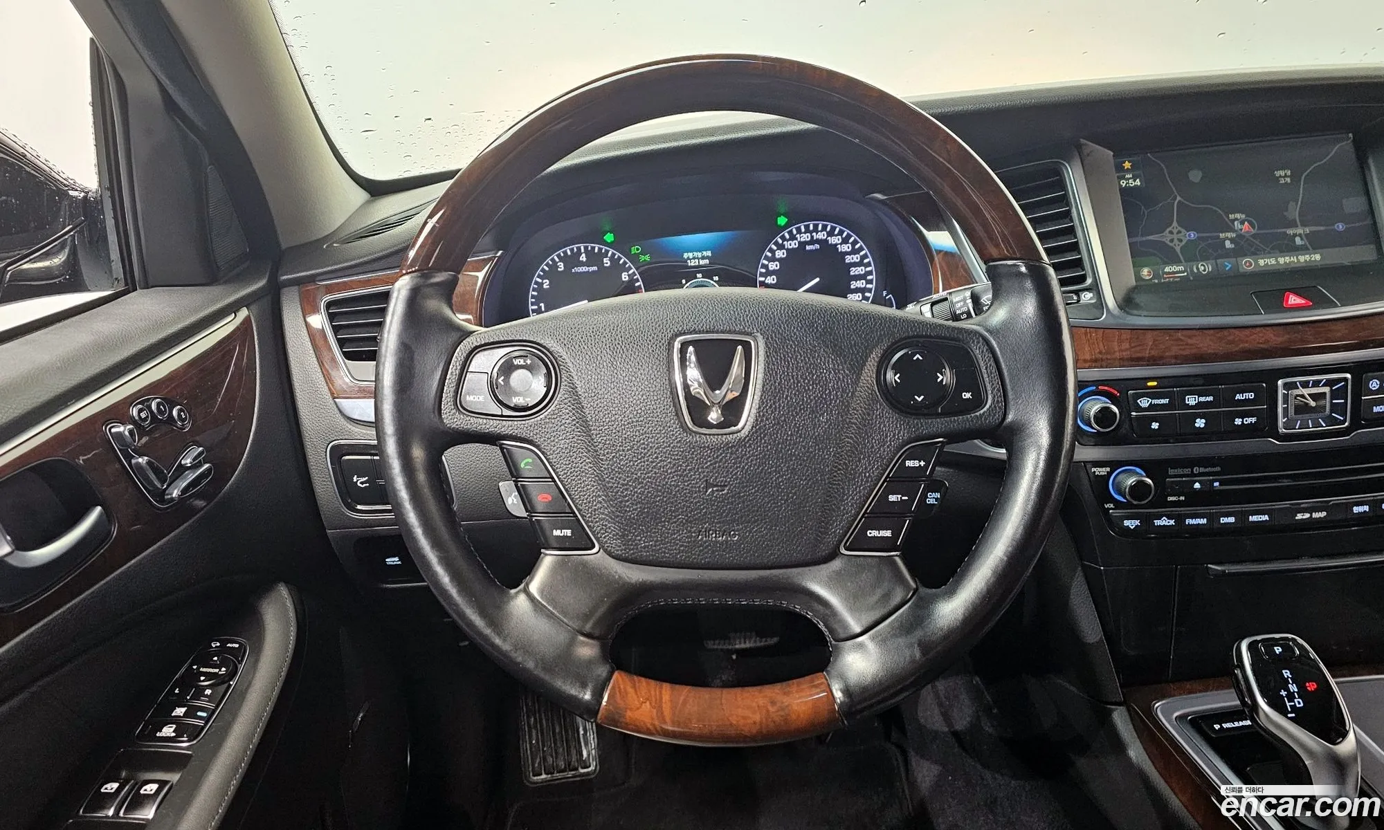 Hyundai Equus 2013 — 20