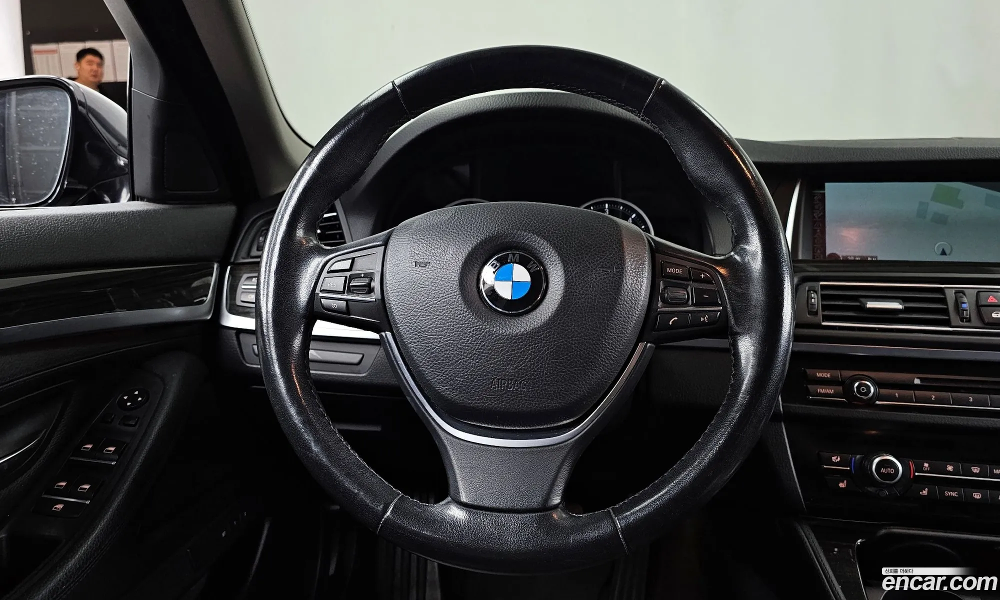BMW 5 Series 2015 WBA5E7106GG158047 — 17