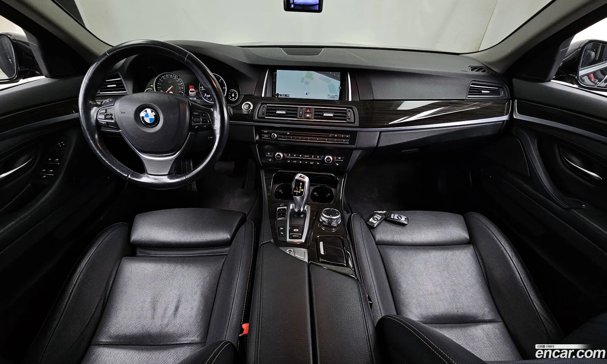 BMW 5 Series 2015 WBA5E7106GG158047 — 15