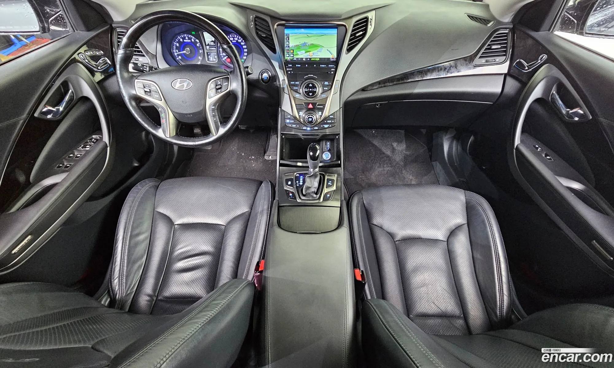 Hyundai Grandeur HG 2014 — 20