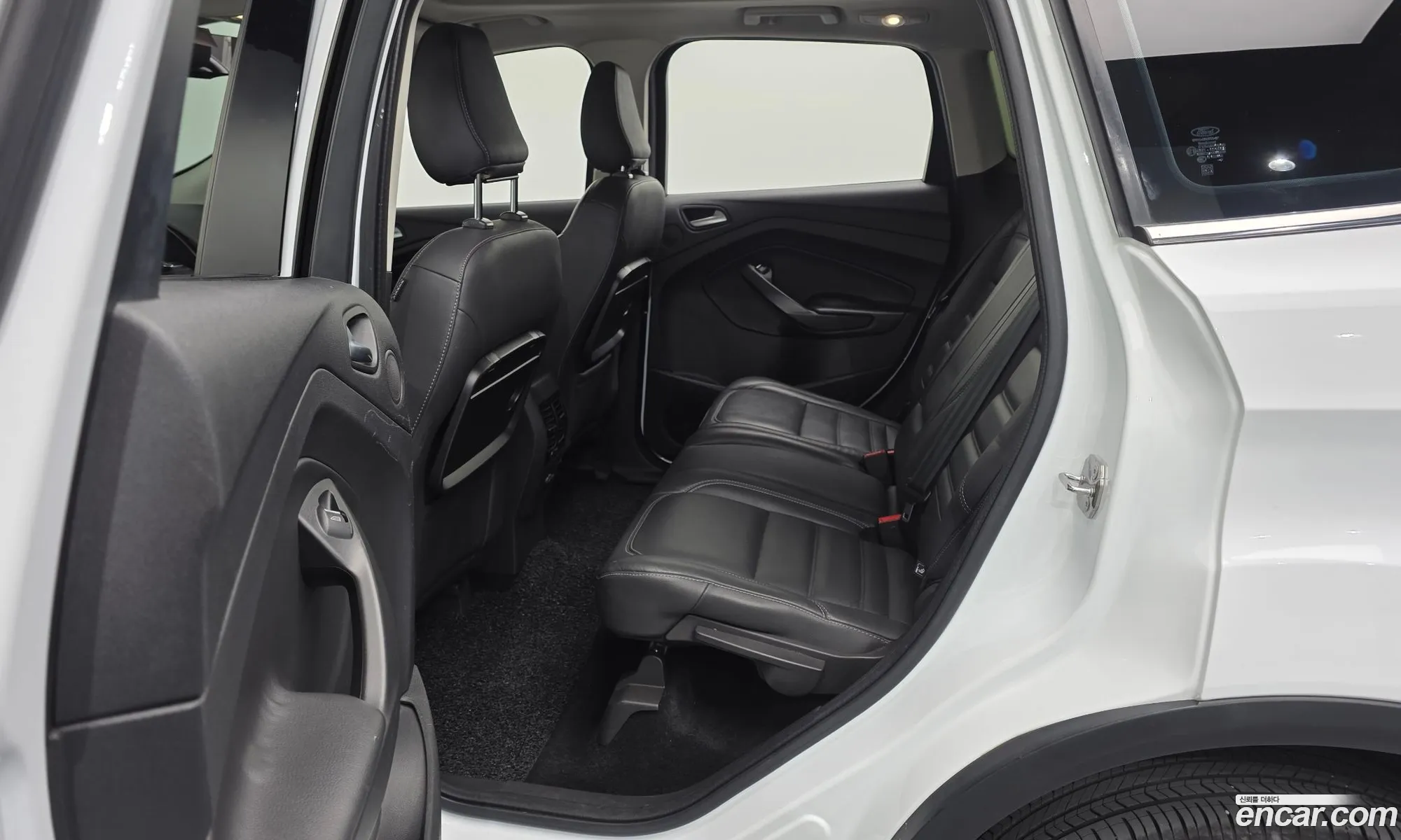 Ford Kuga 2017 WF0AXXWPMHHA54604 — 18