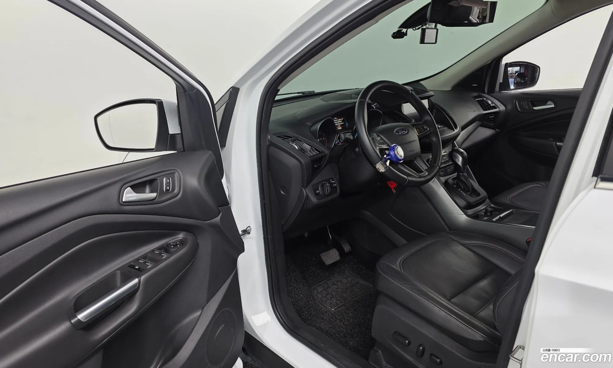 Ford Kuga 2017 WF0AXXWPMHHA54604 — 29