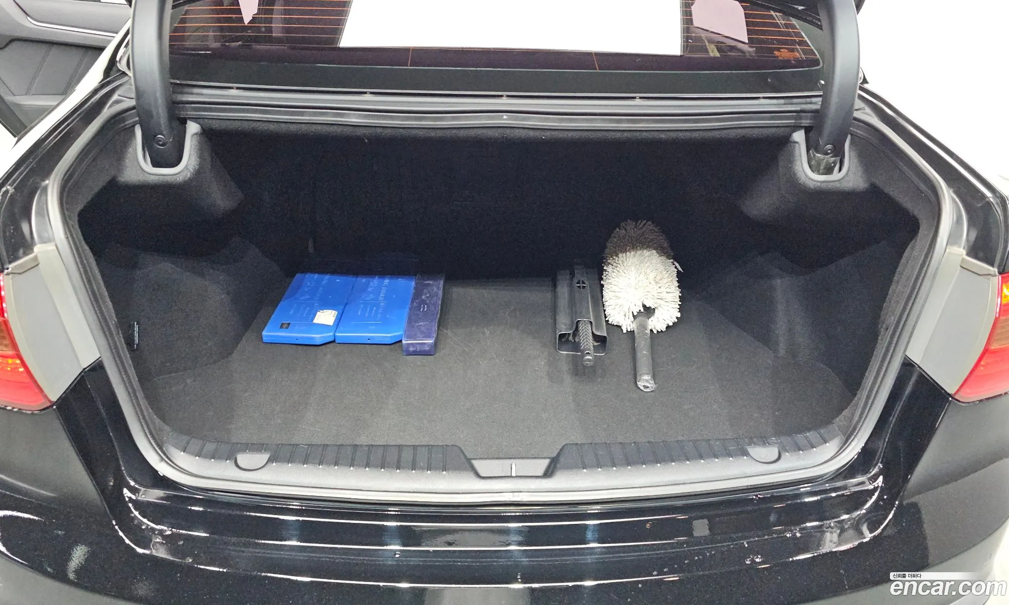 Kia The Prestige K7 2012 — 21