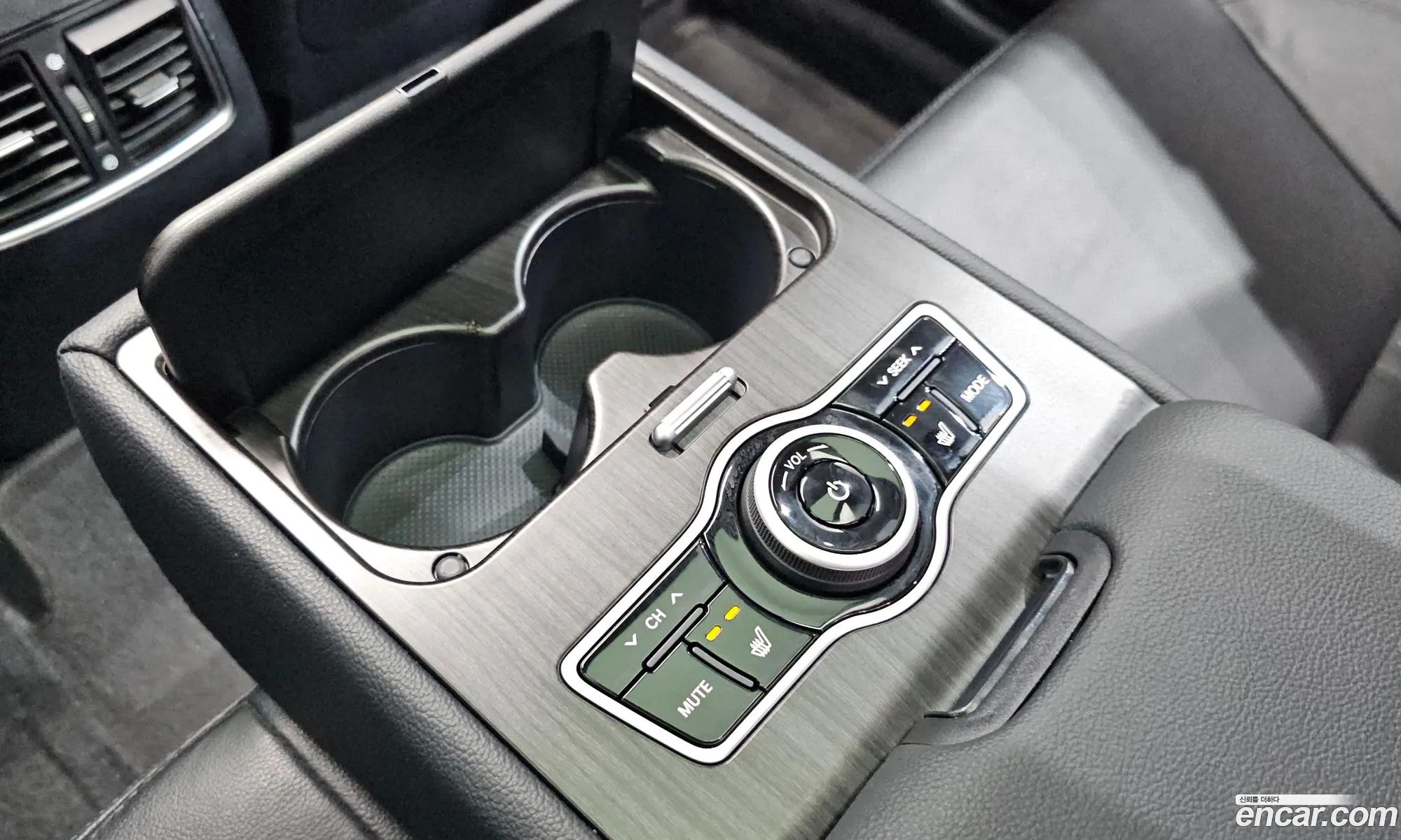 Kia The Prestige K7 2012 — 25